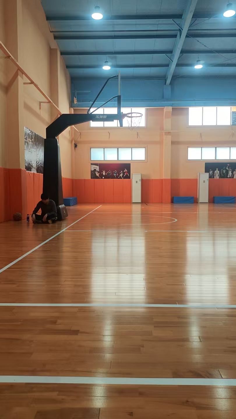 场地封面-坚强村-篮球场