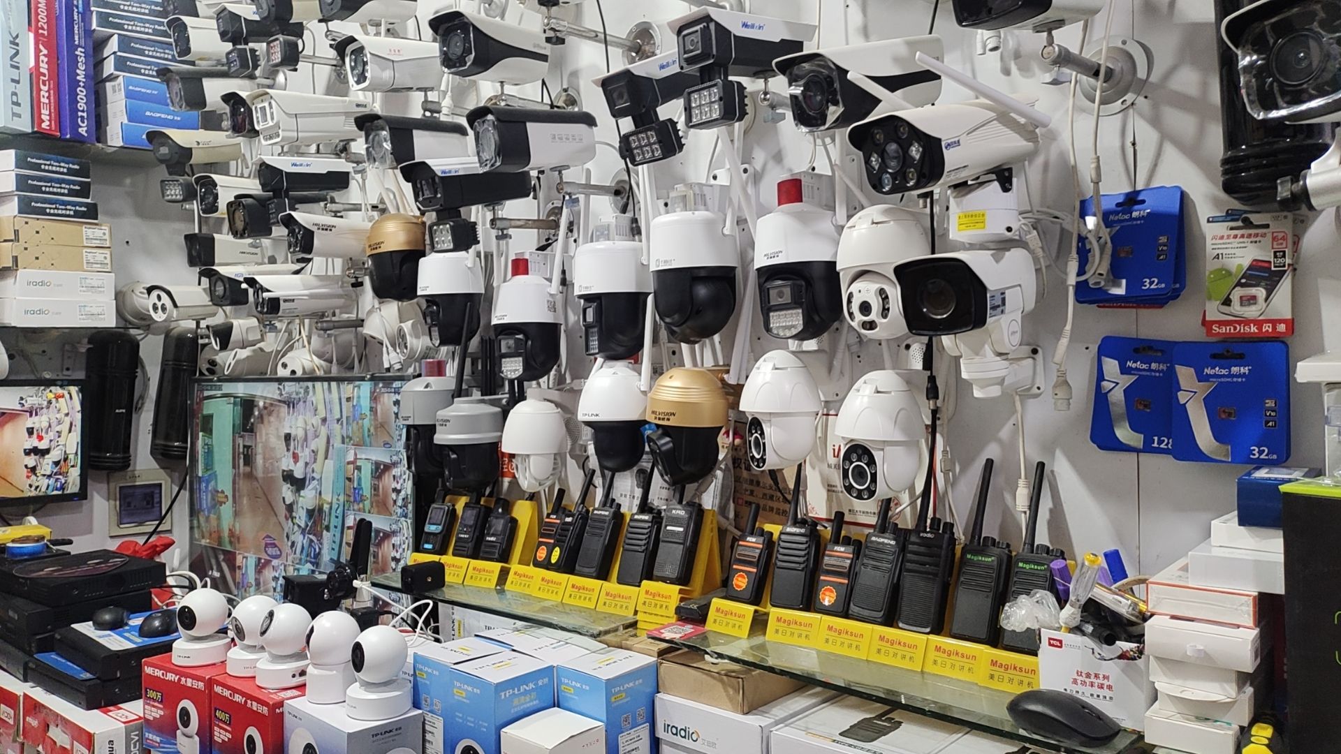 兰州鑫达安防监控音响对讲机网络ap(大西洋电器城店)