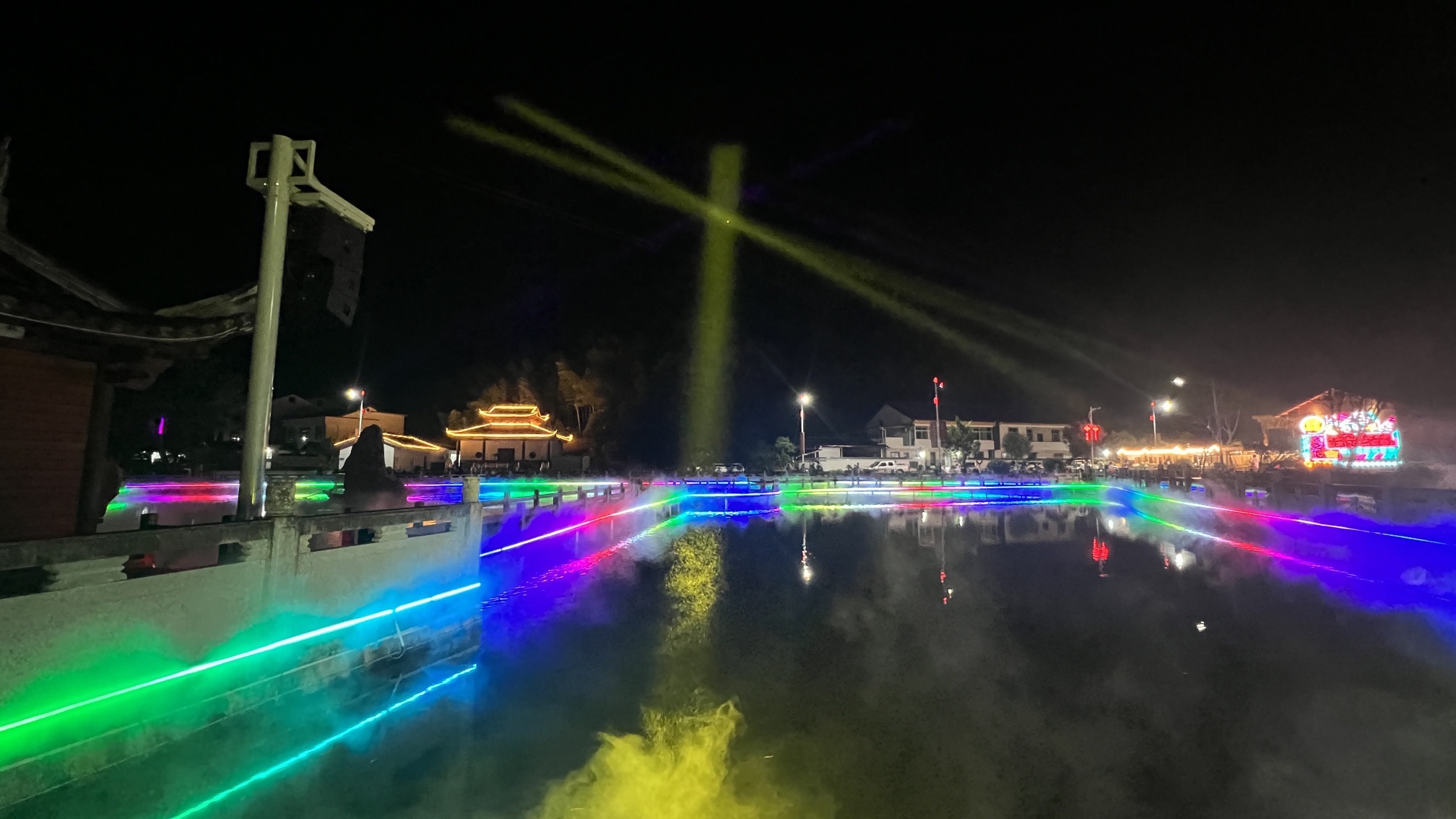石下听泉旅行图片 3