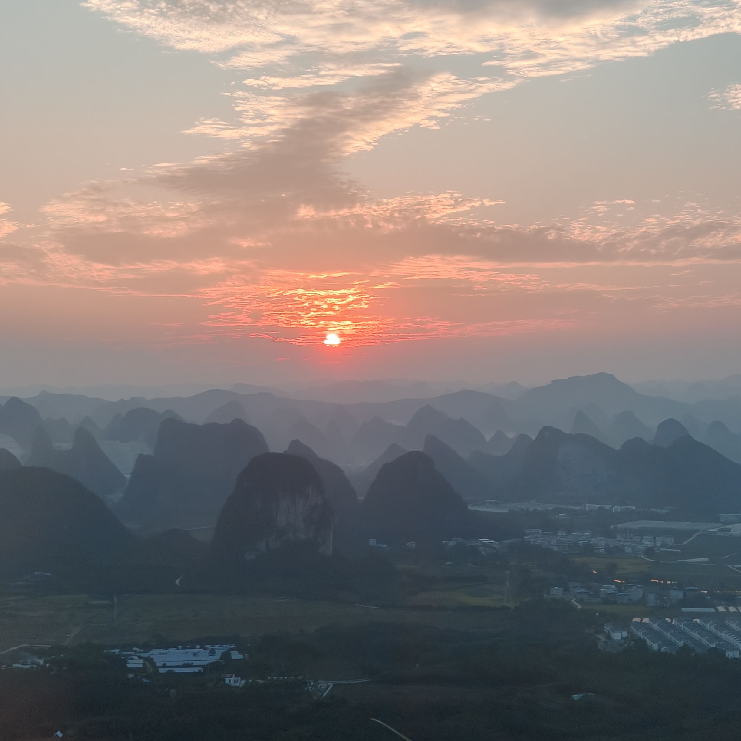 螺蛳粉小镇旅行图片 3