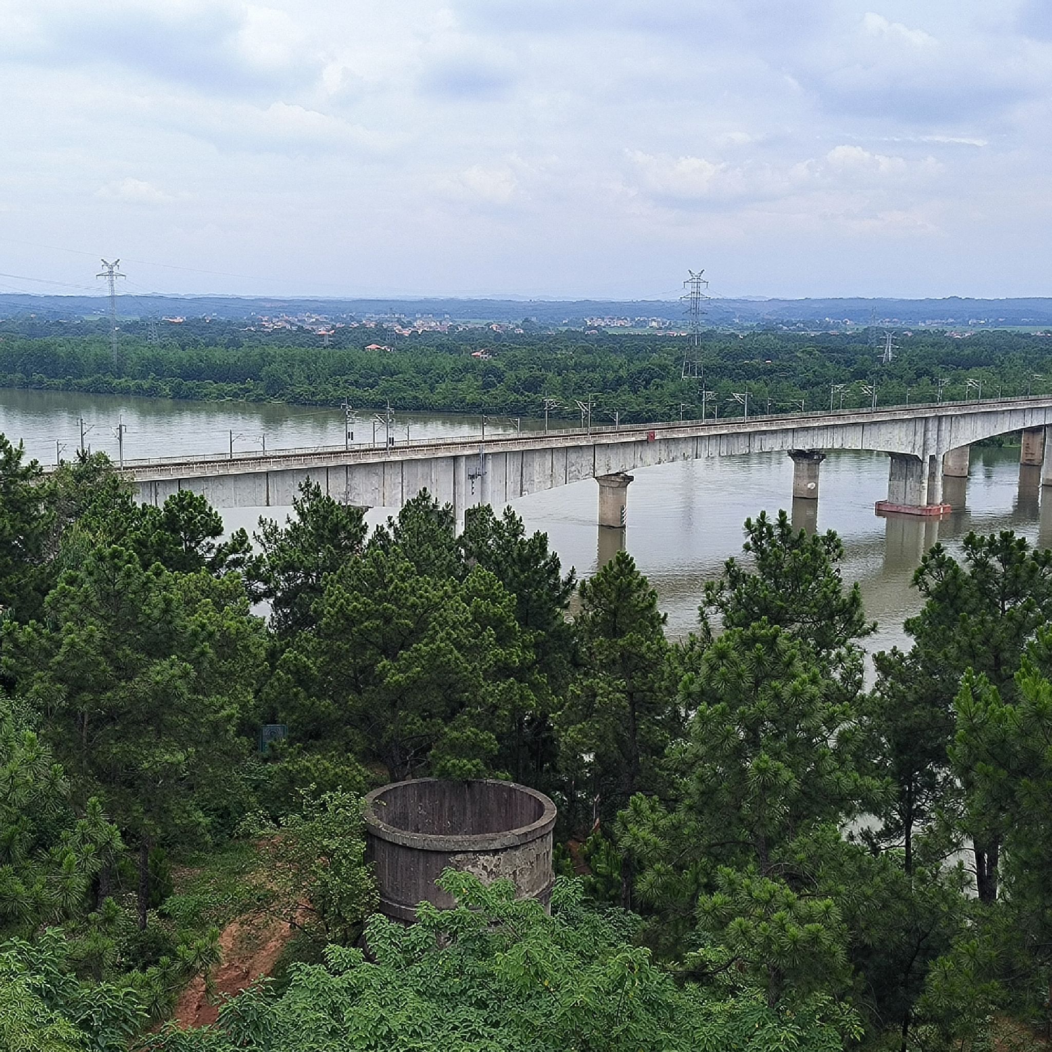 龙头山塔旅行图片 1