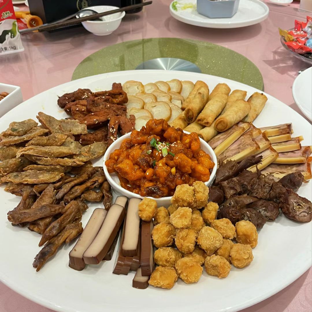 盛世大酒楼(荣域.外滩店)