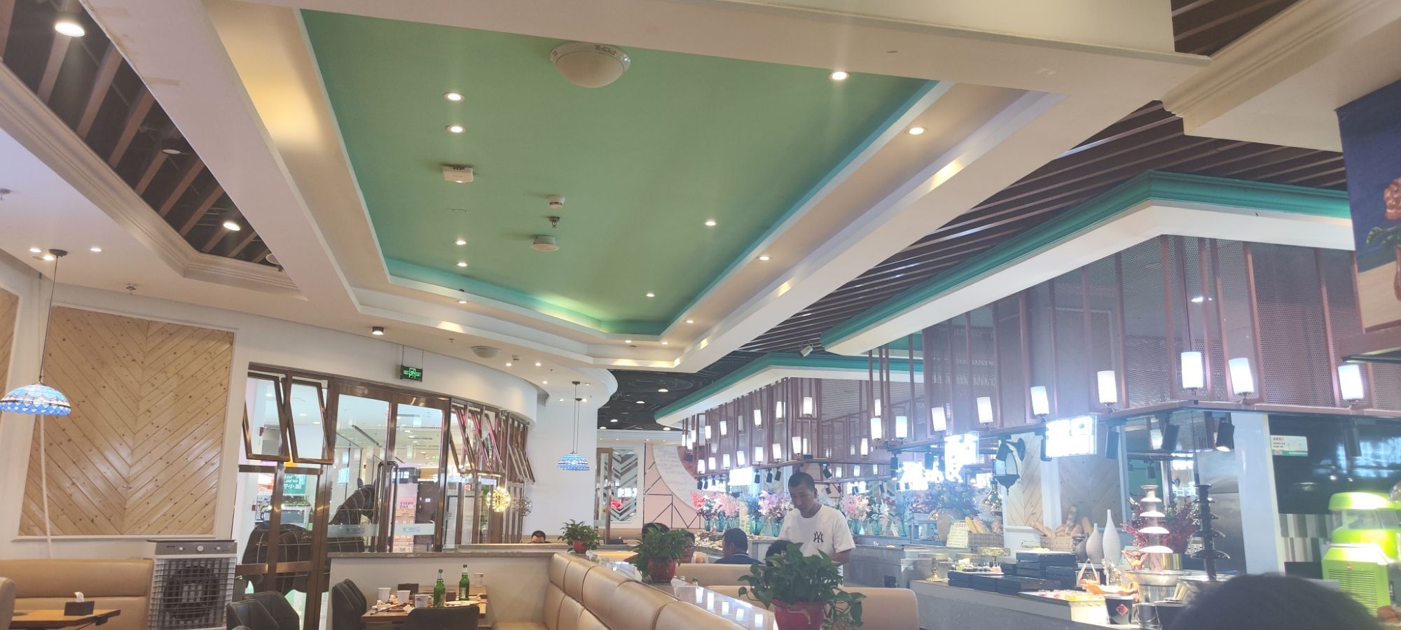 阿尔卑斯比萨牛排自助西餐厅(万达广场店)