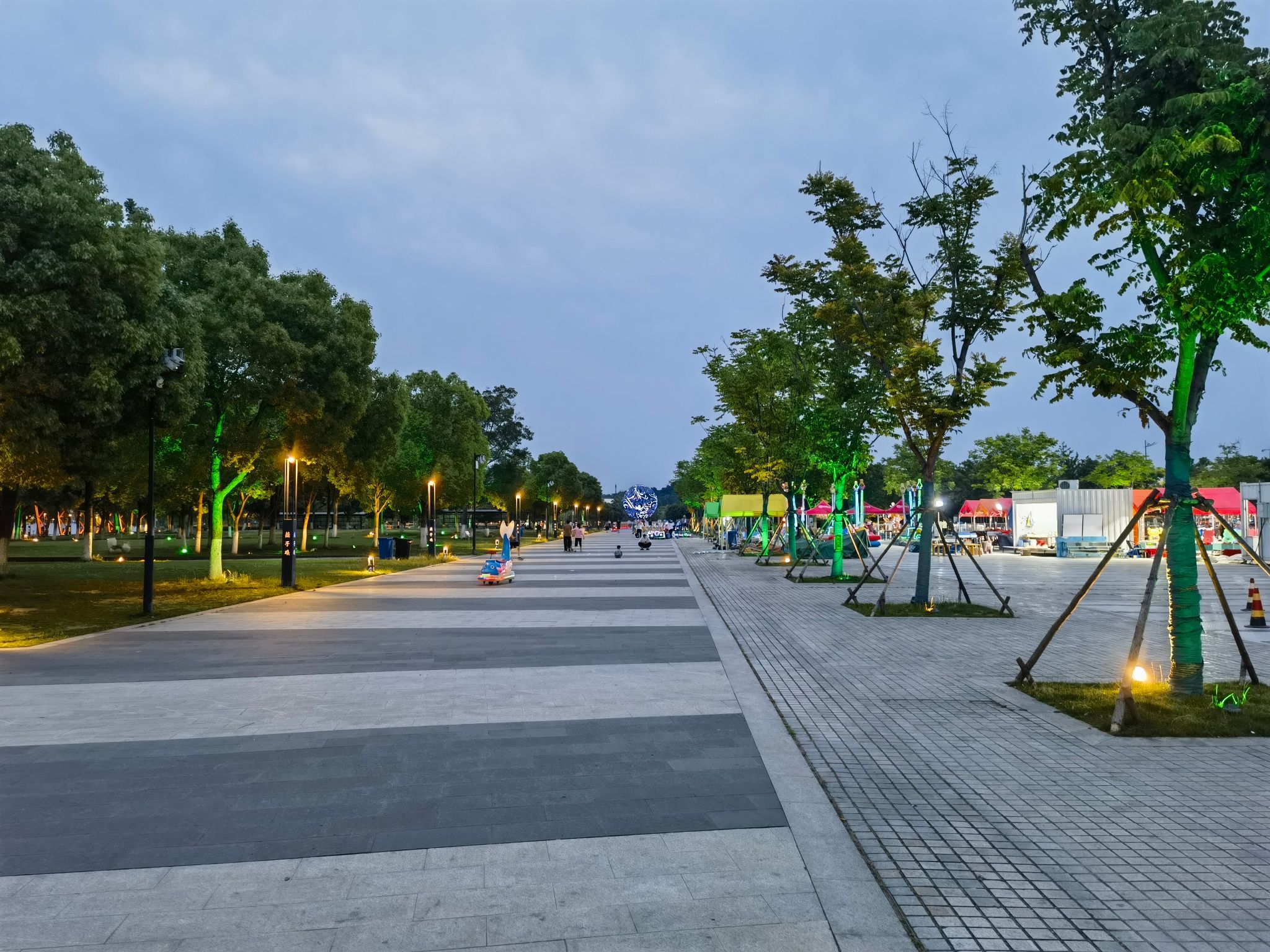 燕子矶滨江公园旅行图片 1