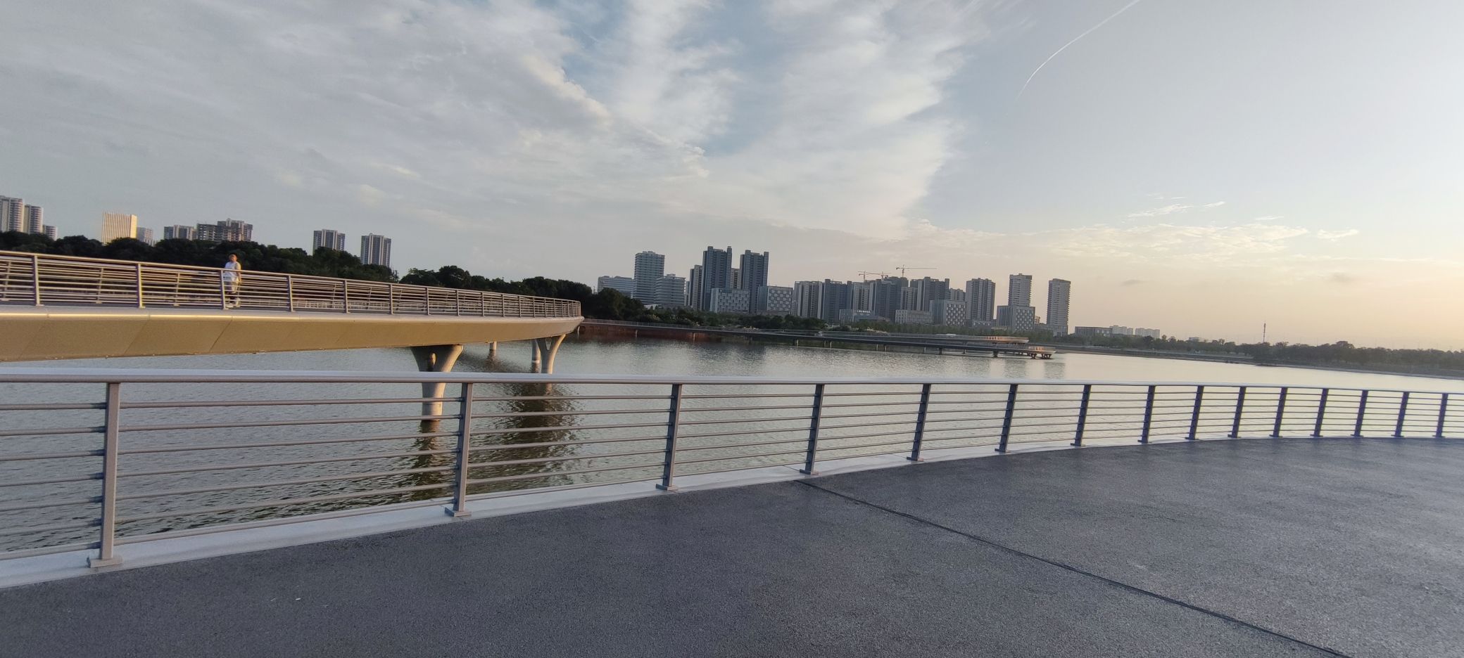 儒乐湖滨江公园旅行图片 2