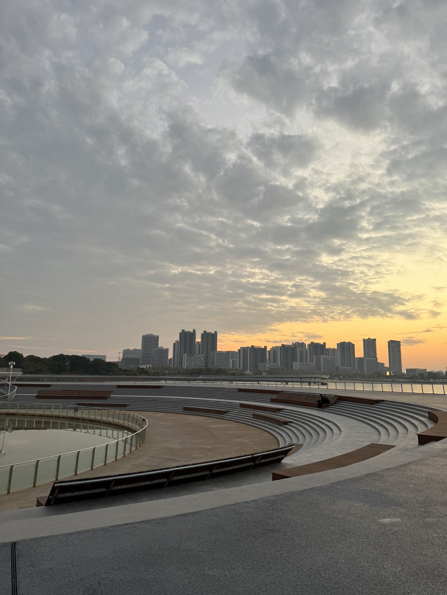 儒乐湖滨江公园旅行图片 3