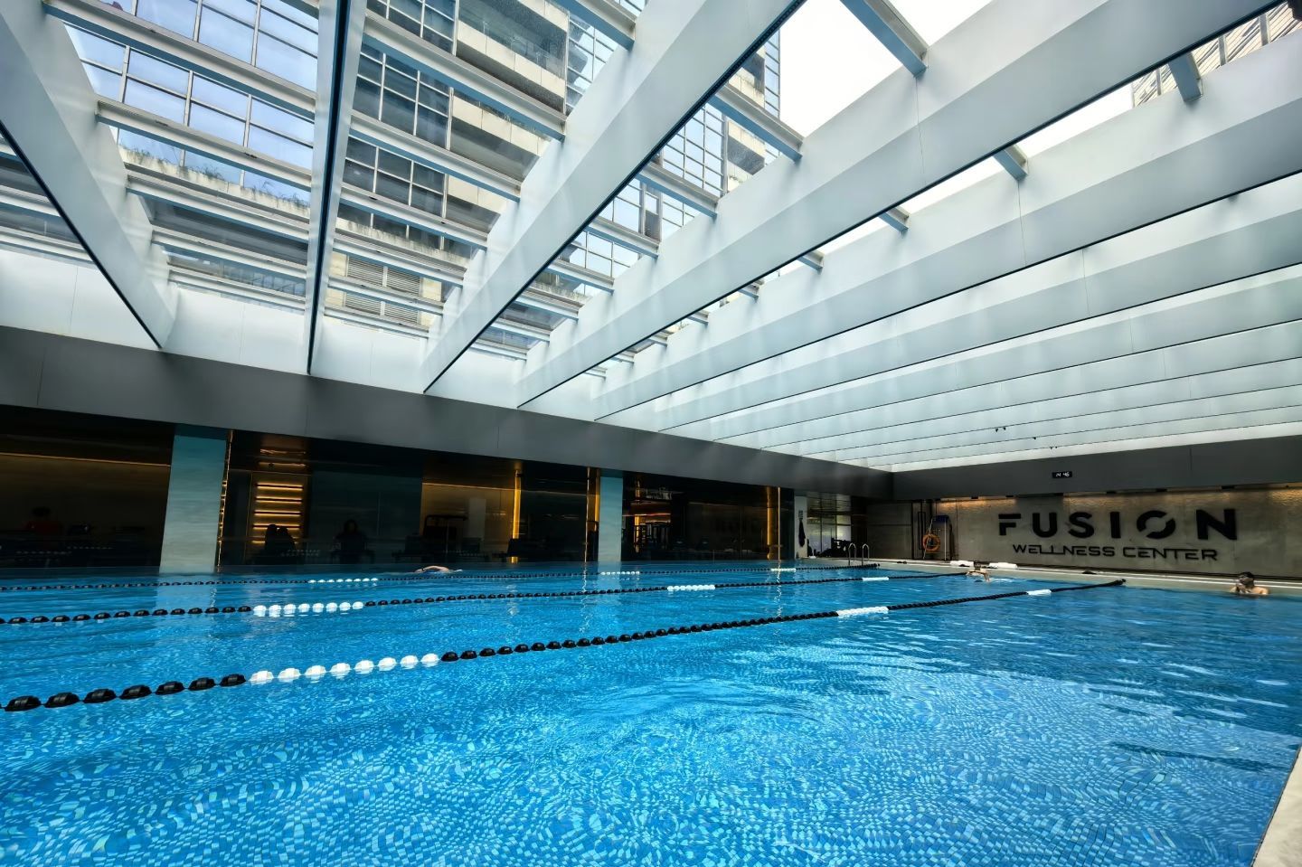 场地封面-FUSION FITNESS热炼健身(侨城至臻店)