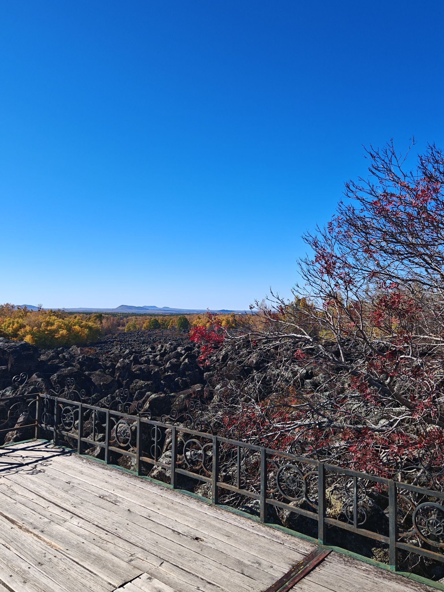 龙门石寨景区-块状熔岩流
