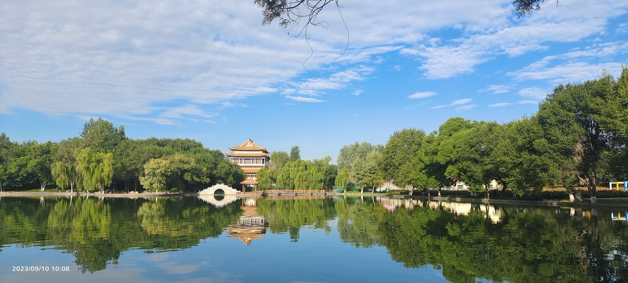 奎屯市林公阁