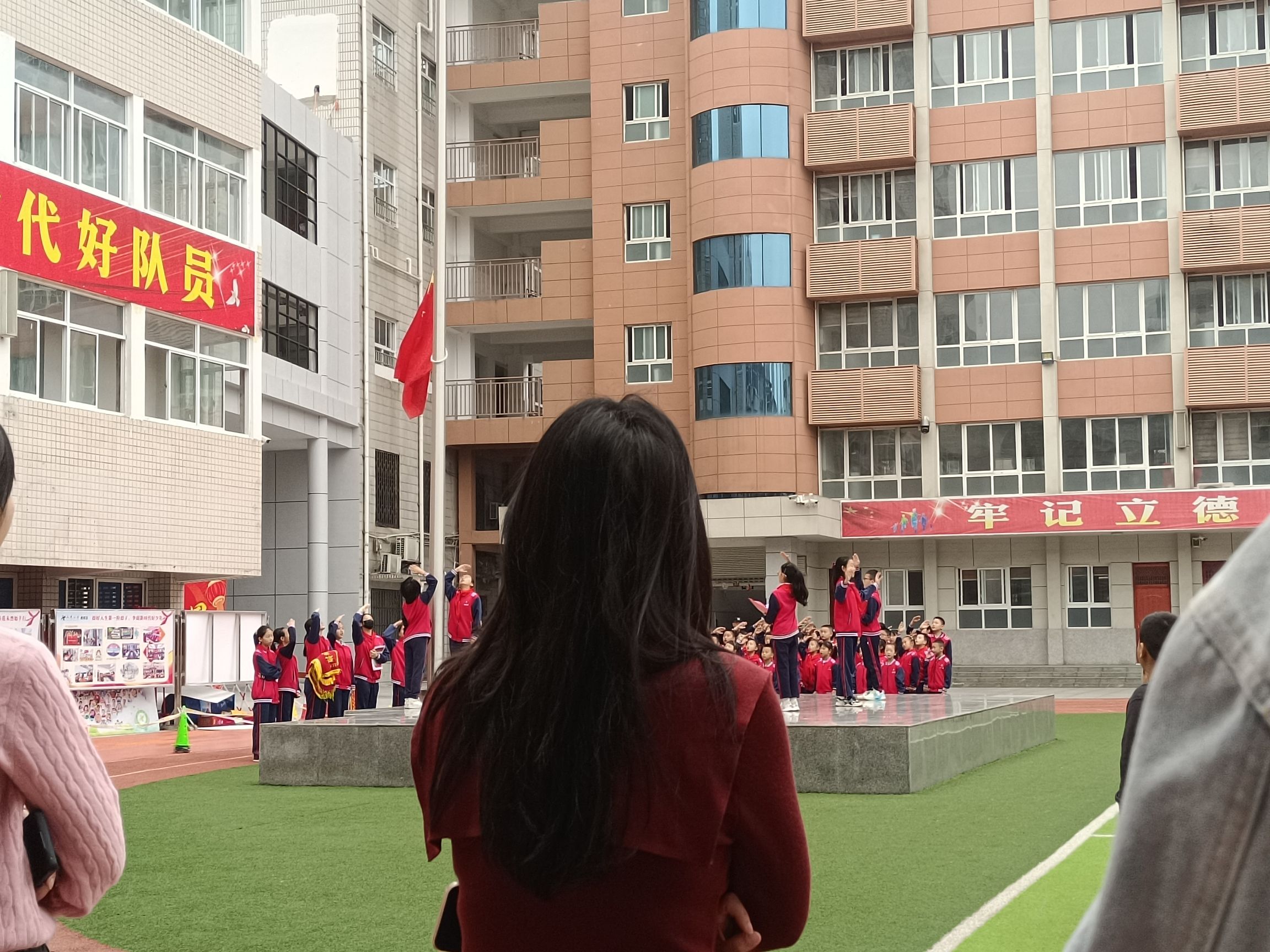 十堰市人民小学(南校区)