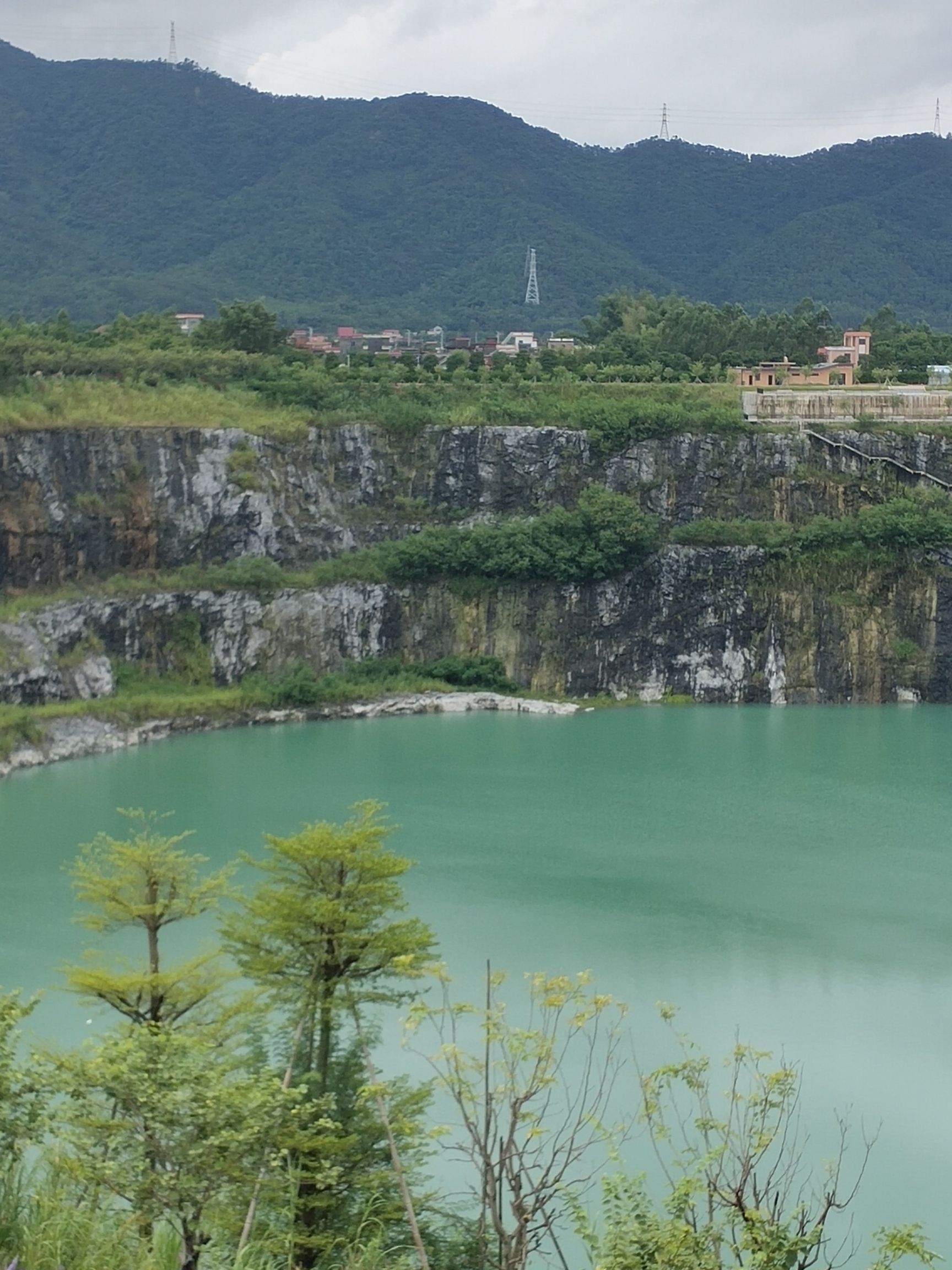 陌上花开矿井花园旅行图片 2
