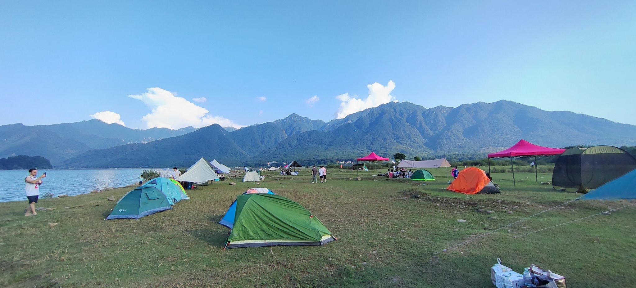 广东罗坑大草原露营地景点图片