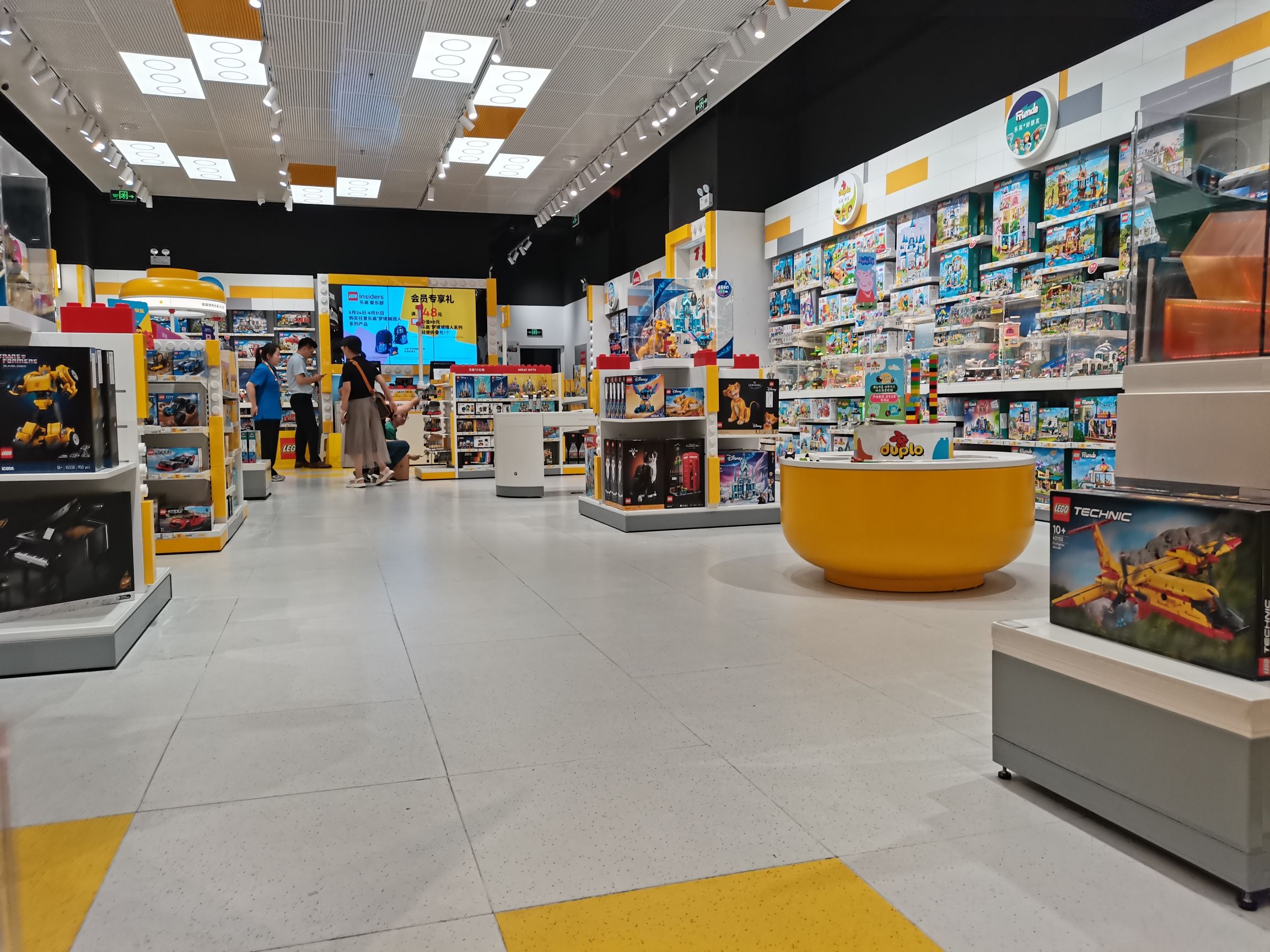 LEGO乐高(济南万象城乐高授权专卖店)