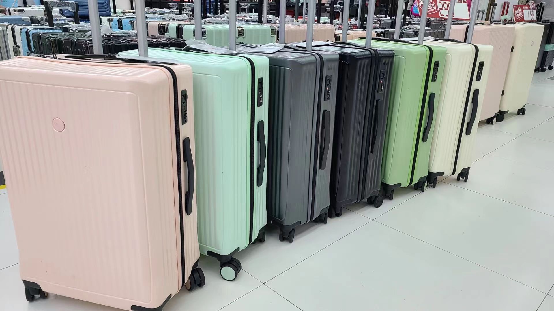 康赛箱包皮具(金三角商贸城店)