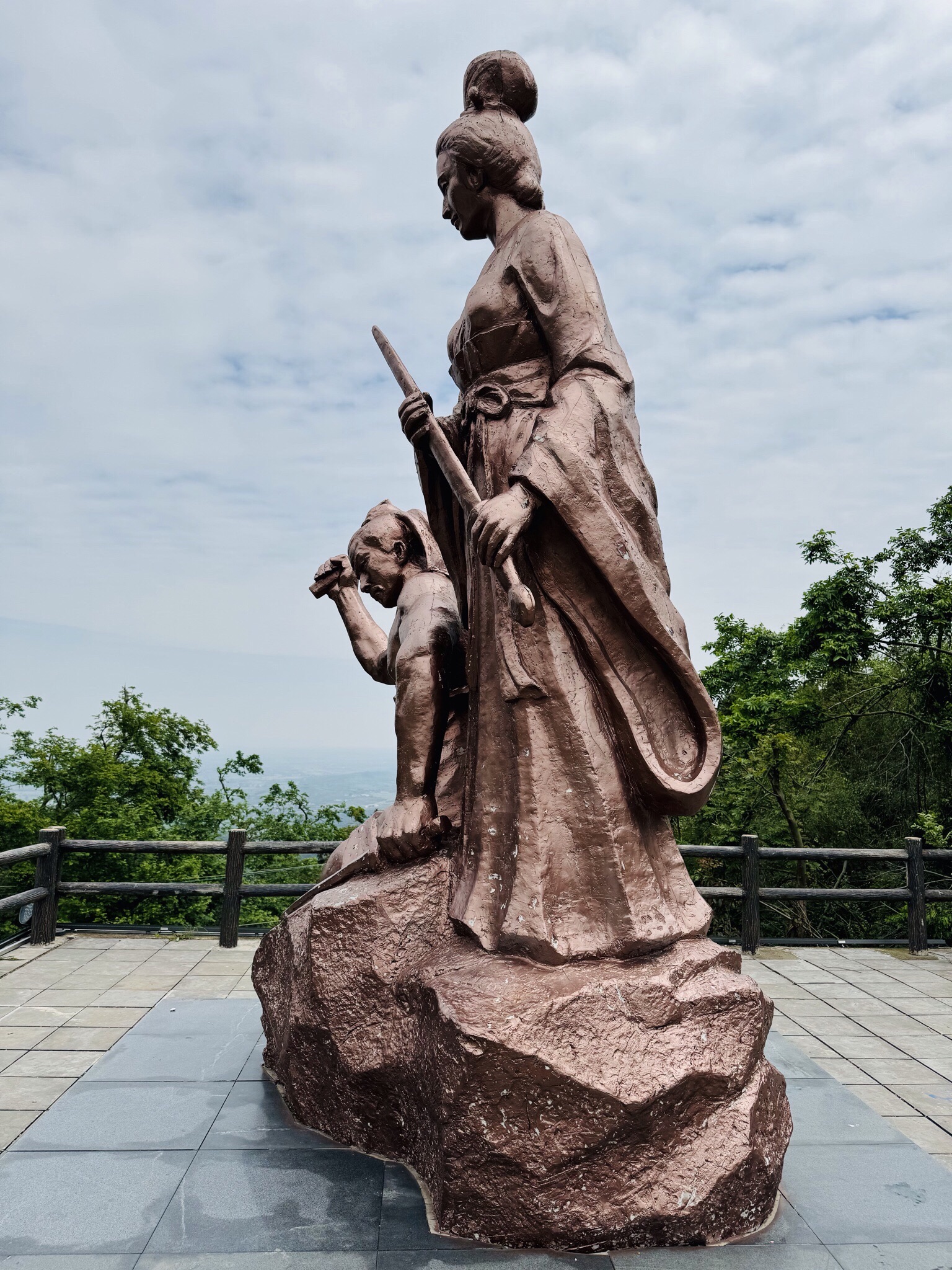 冶父山-铸剑广场旅行图片 2