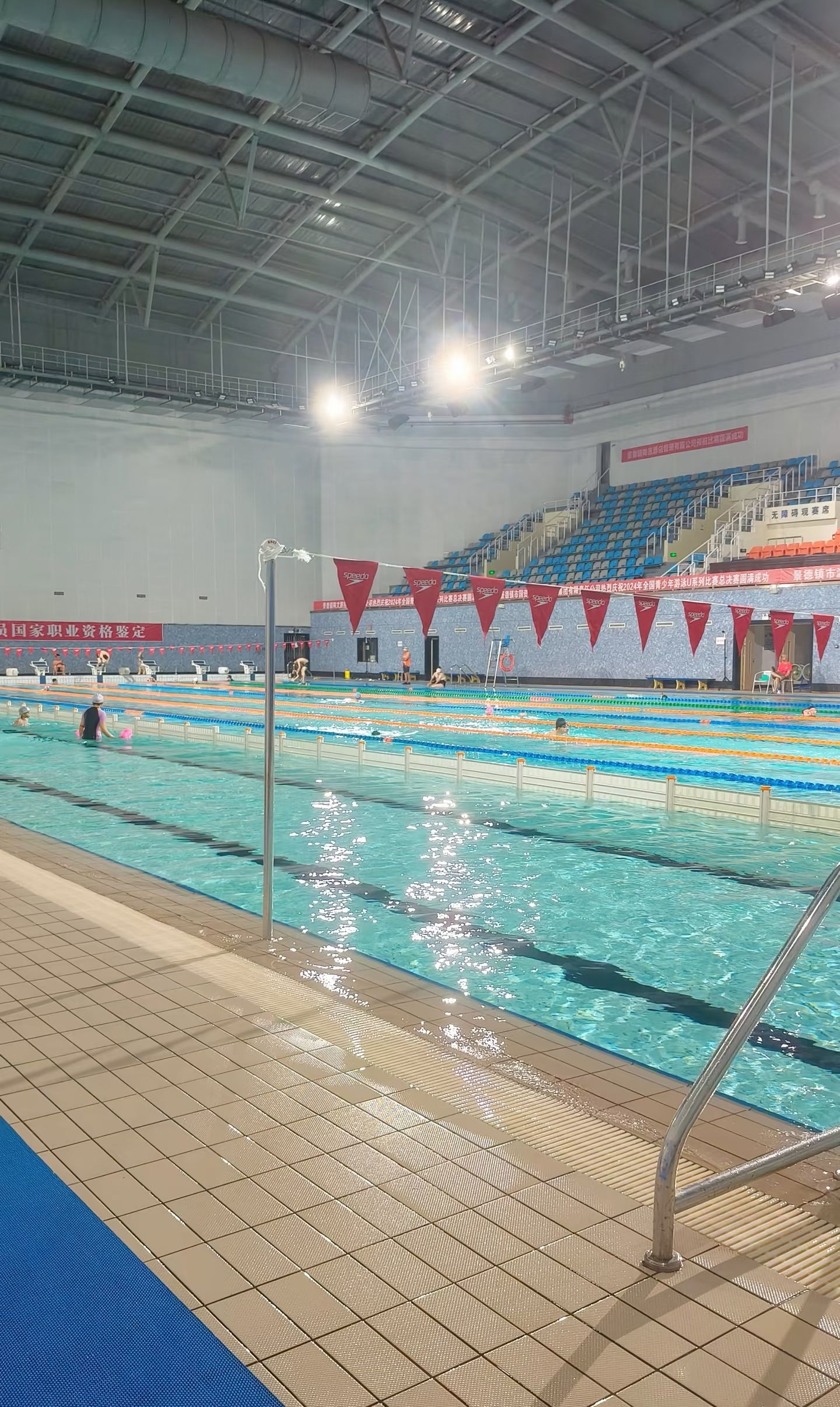 景德镇市景东游泳馆