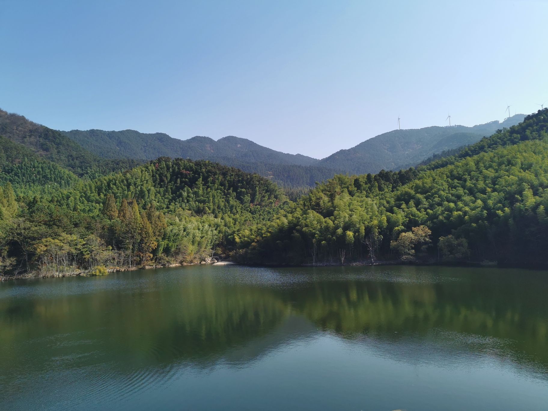 滴翠湖旅行图片 1