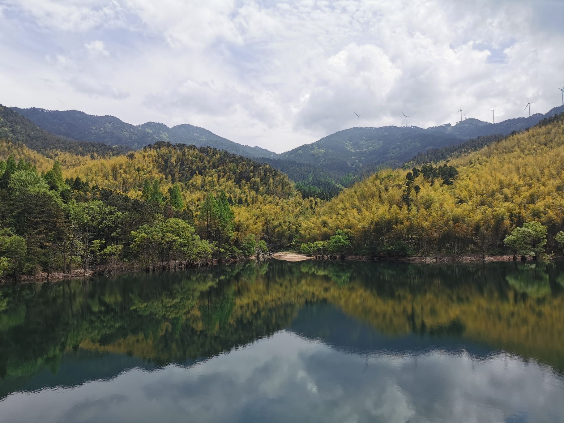 滴翠湖旅行图片 2