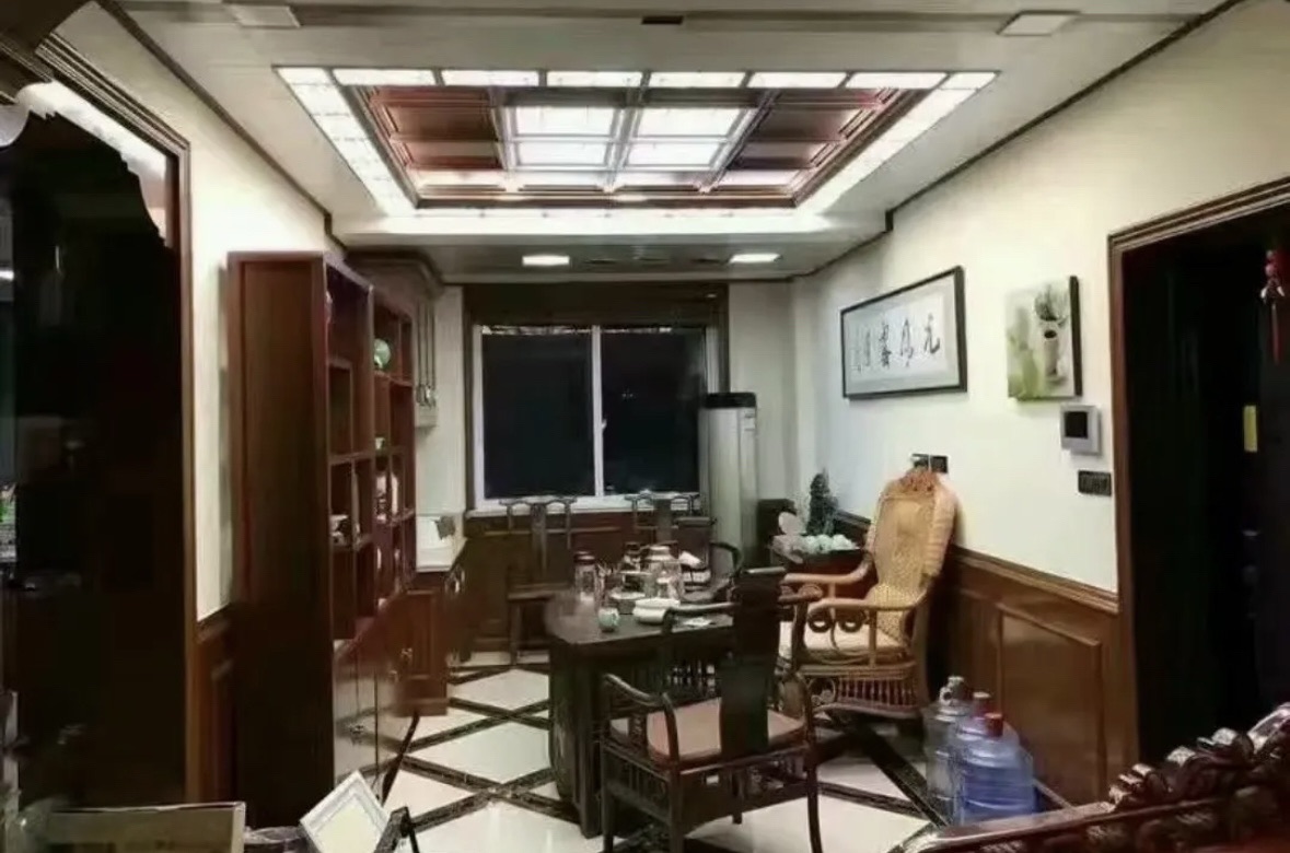 红星美凯龙烟台家居MALL北厅