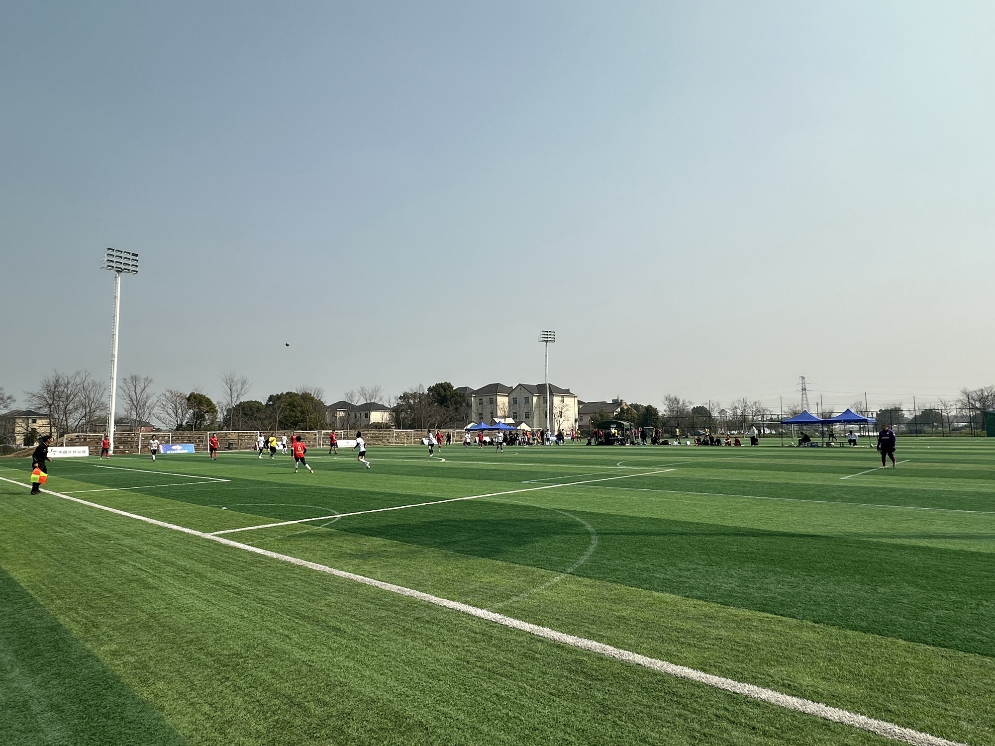 场地封面-新港村足球场
