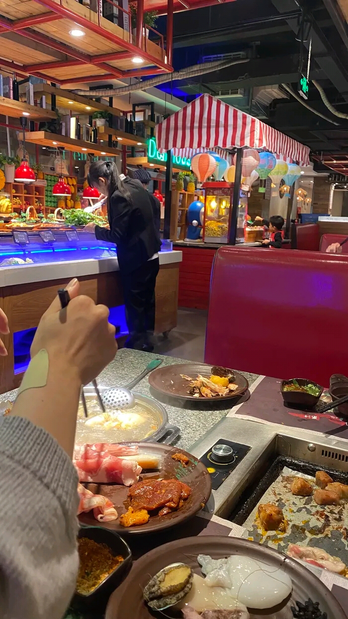 大韩馆海鲜烤肉火锅自助餐厅(银丰广场店)