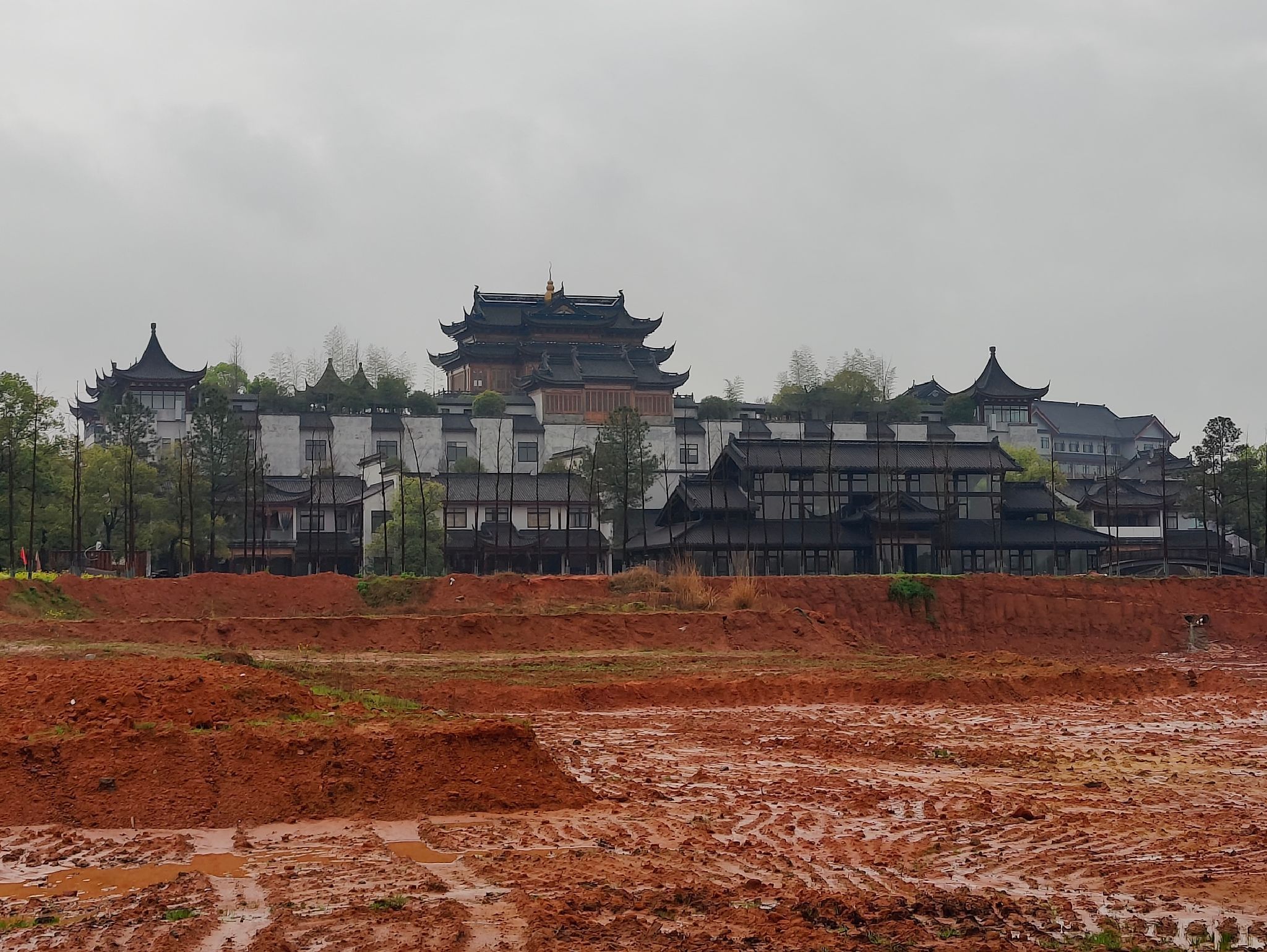 龙天小镇旅行图片 1