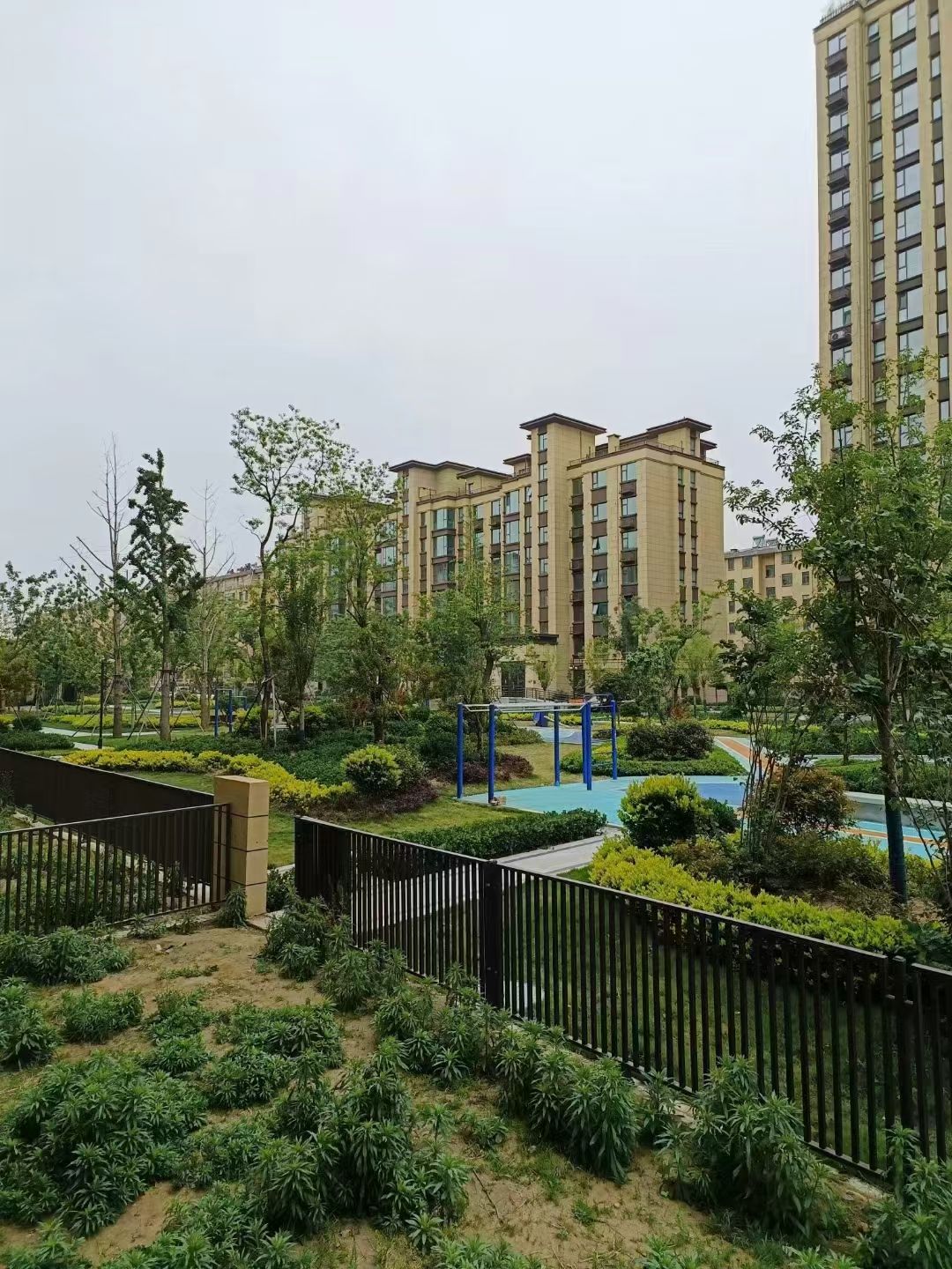 新天地房产(沂蒙路店)