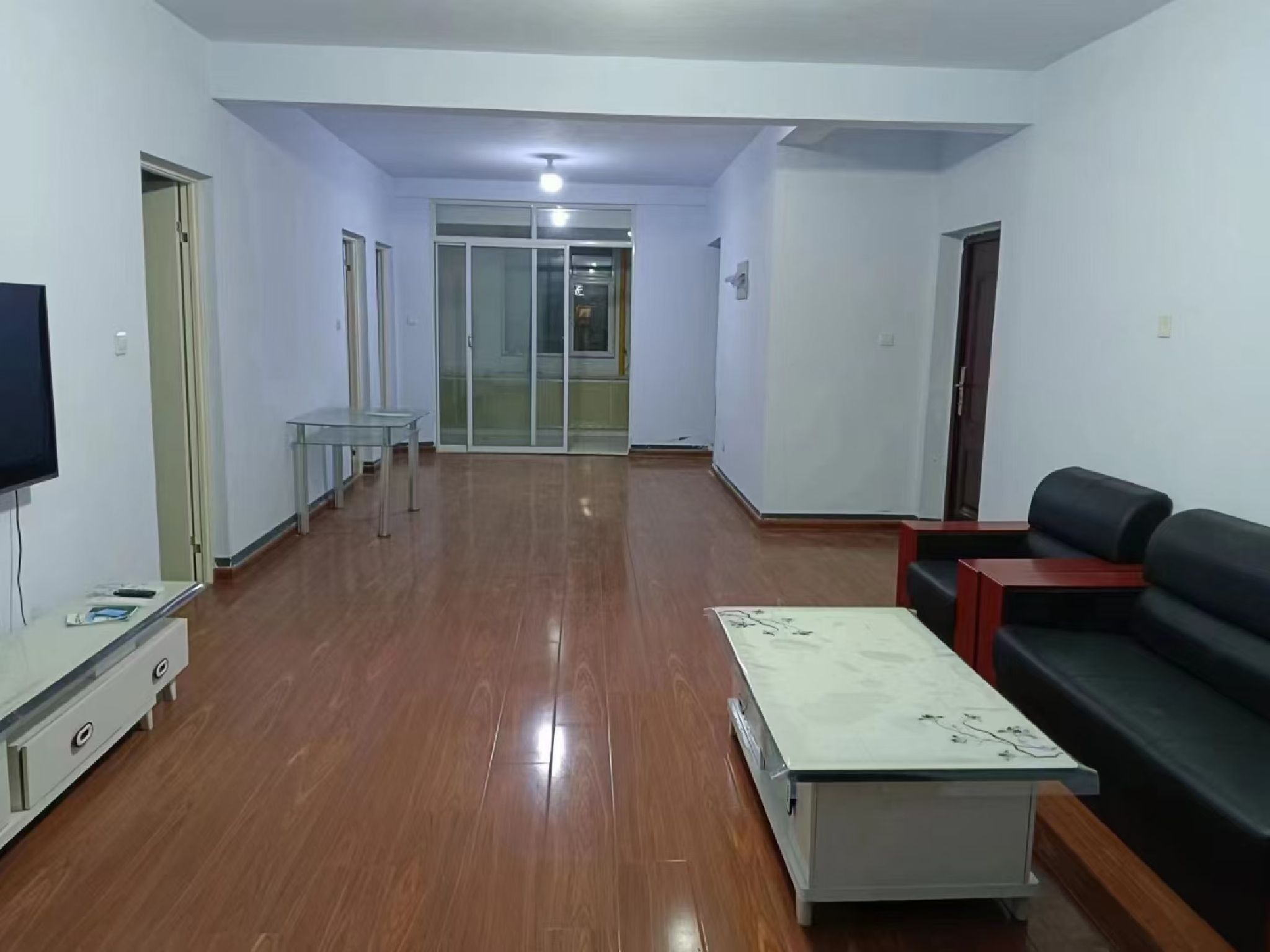 新天地房产(沂蒙路店)