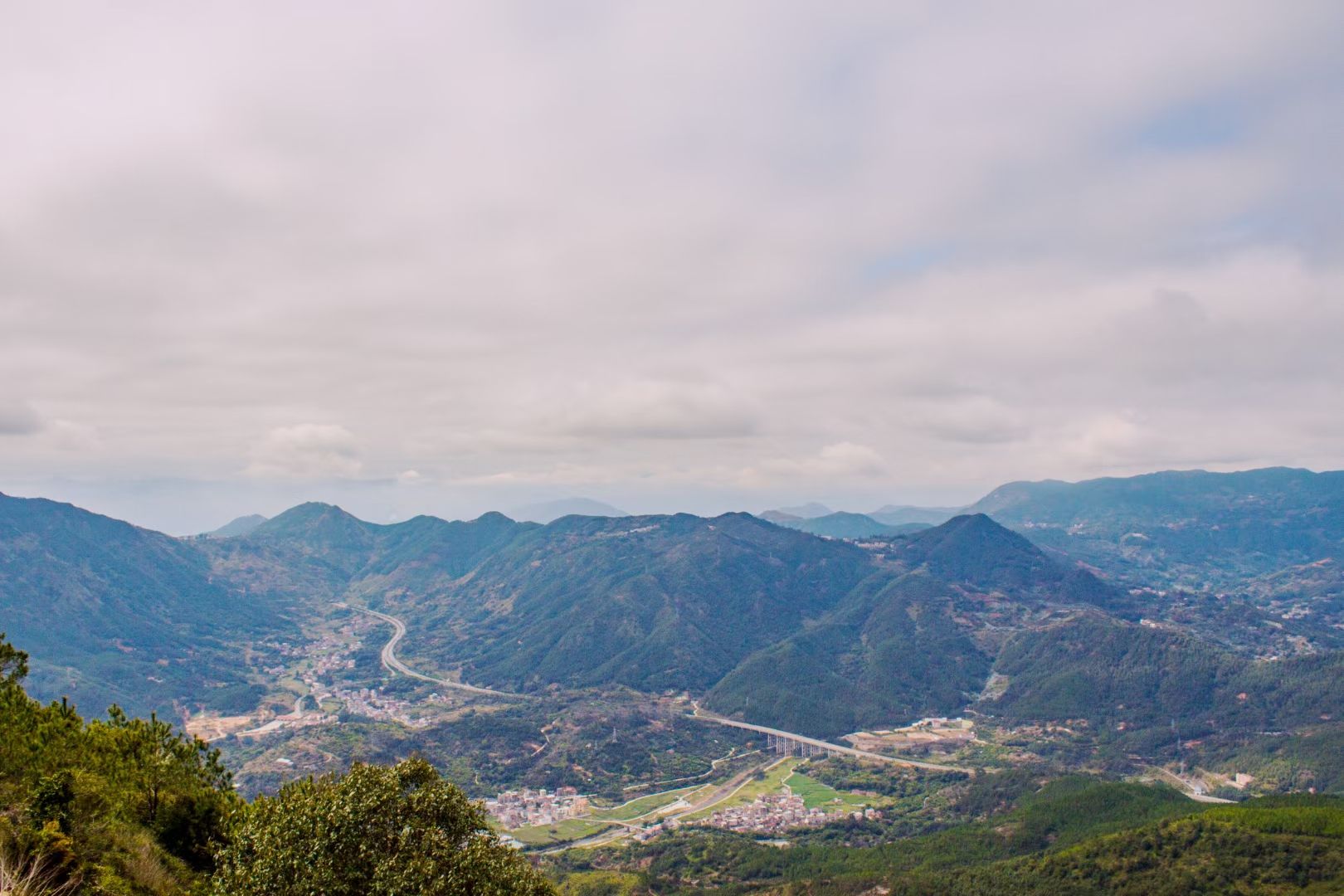 塔山风动石旅行图片 2