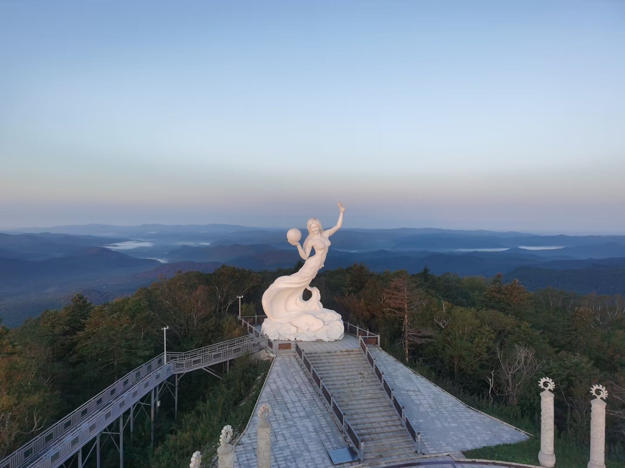 青山林场神顶峰