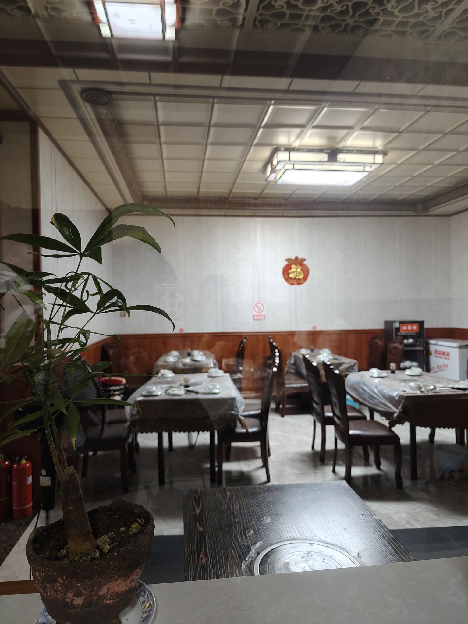 光明餐馆铁锅烩菜