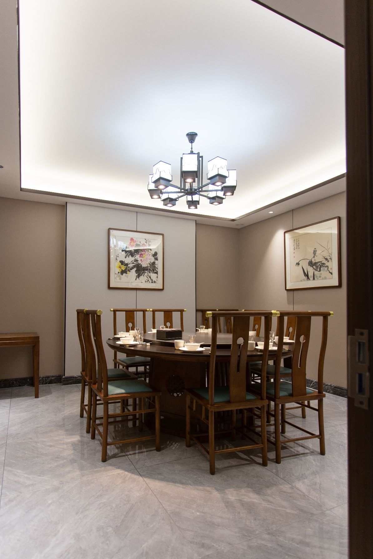 四妮菜馆(湖畔御景店)