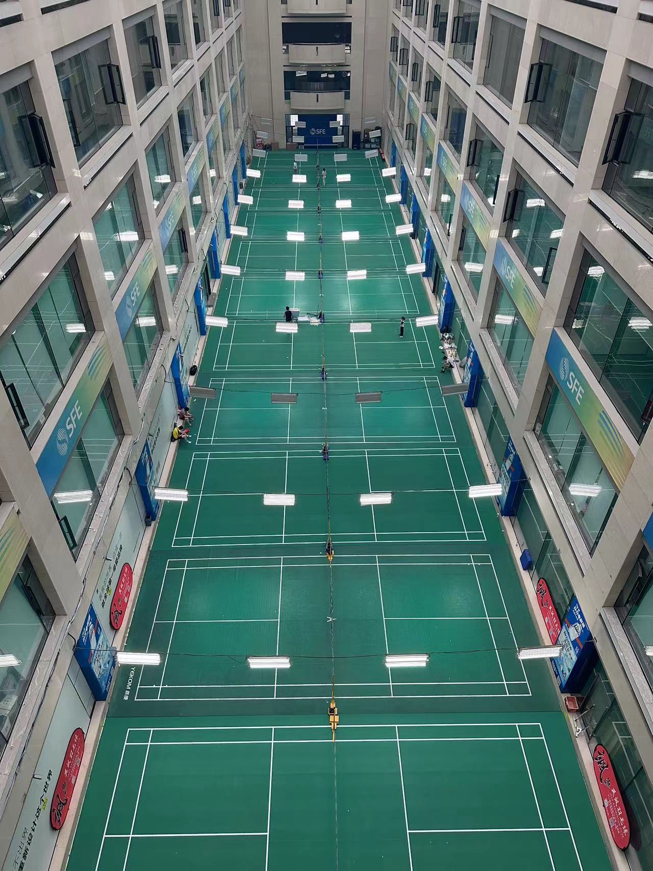 场地封面-英飒羽毛球