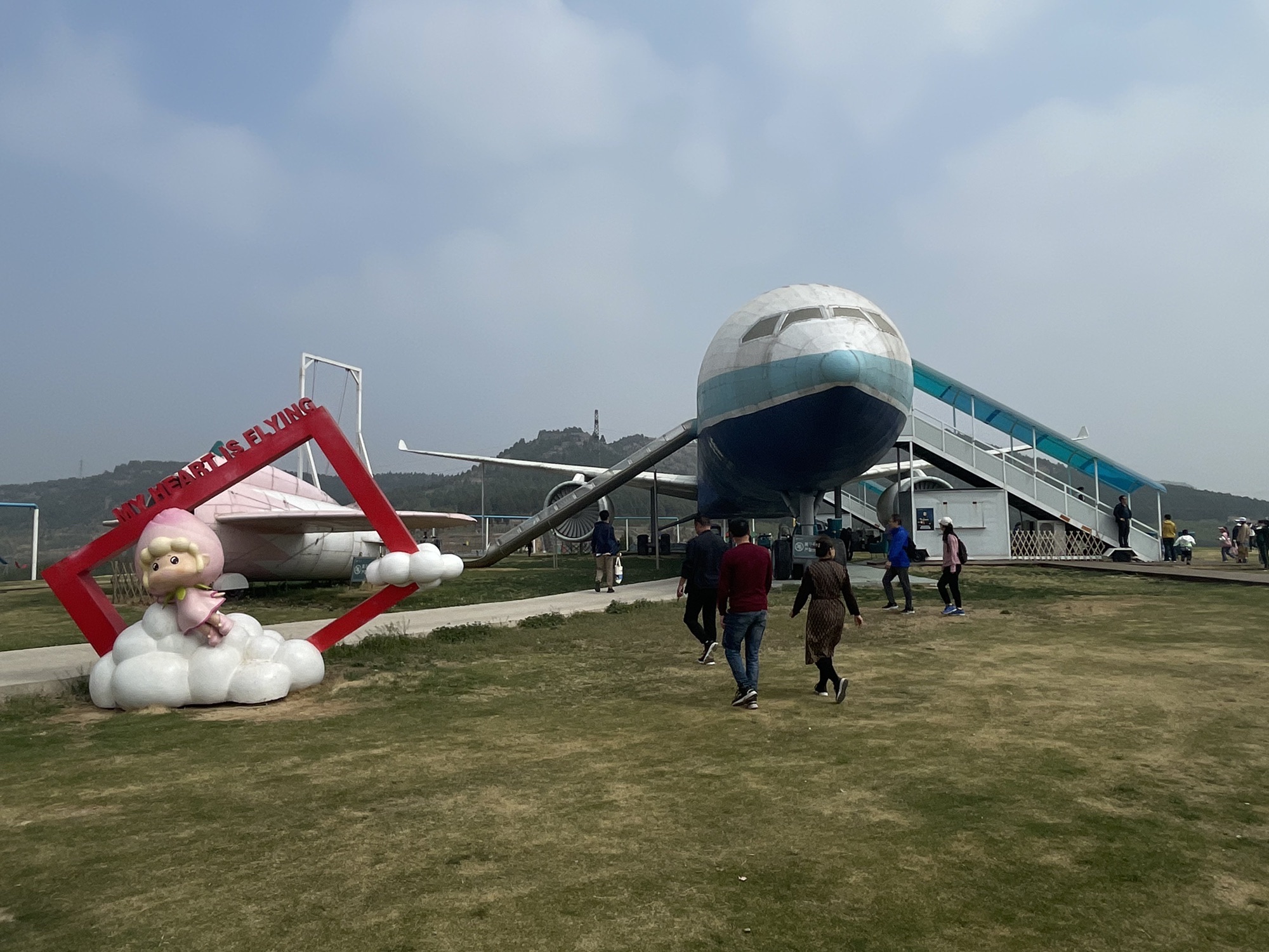 芳蕾玫瑰花乡旅行图片 1