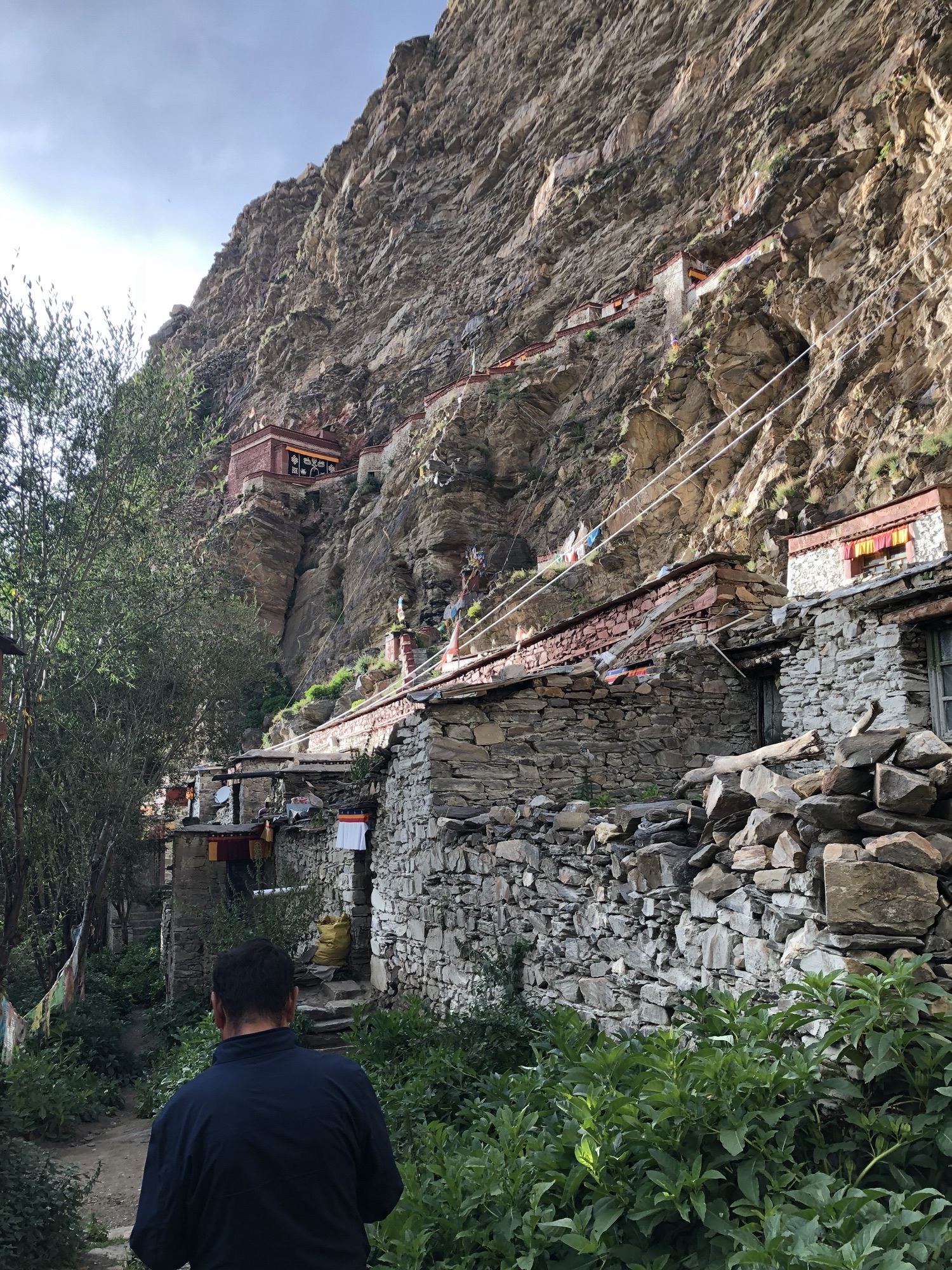康马县查玛寺实景照片