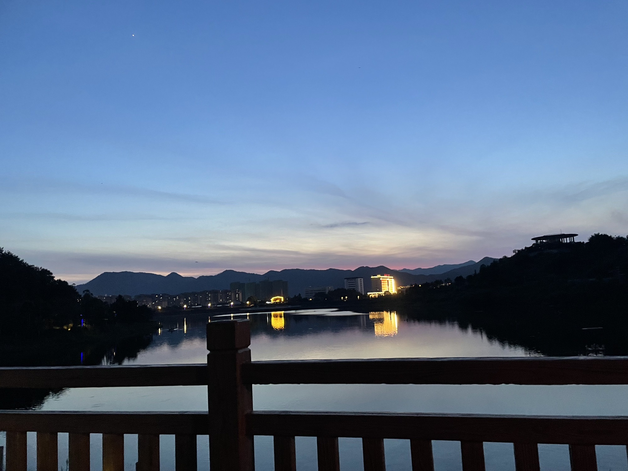 八泉公园(内部)旅行图片 2