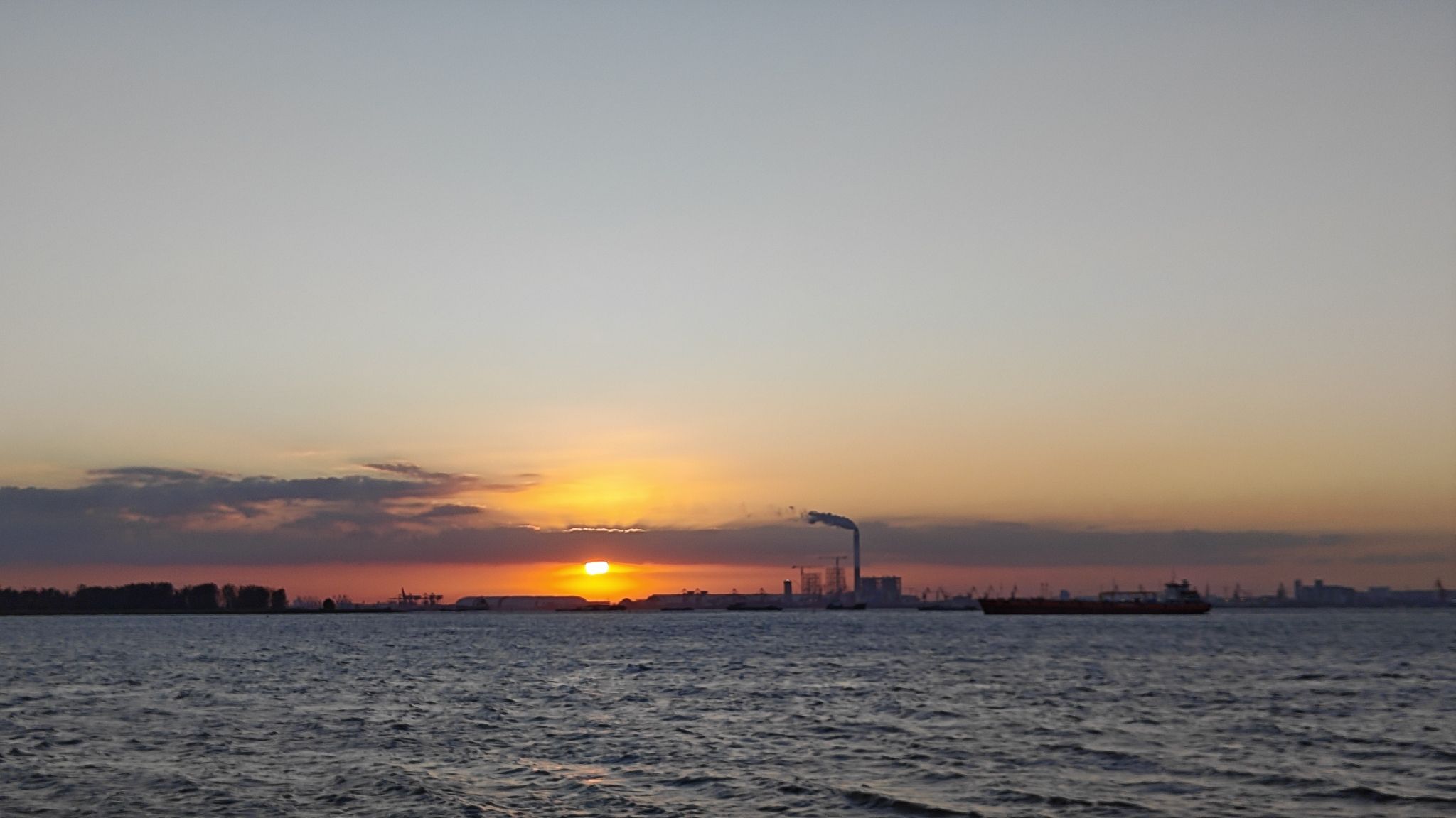张家港保税区江海交汇第一湾旅行图片 1