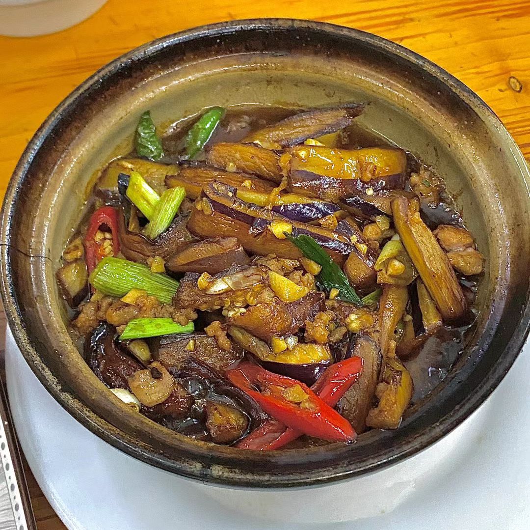 自家人餐馆(梅州艺苑招待所店)