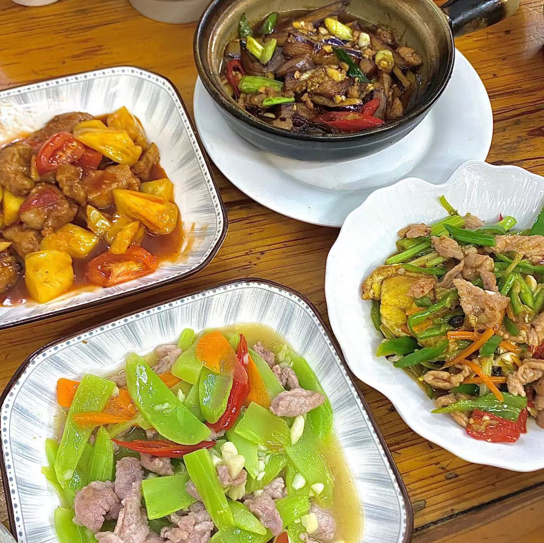 自家人餐馆(梅州艺苑招待所店)