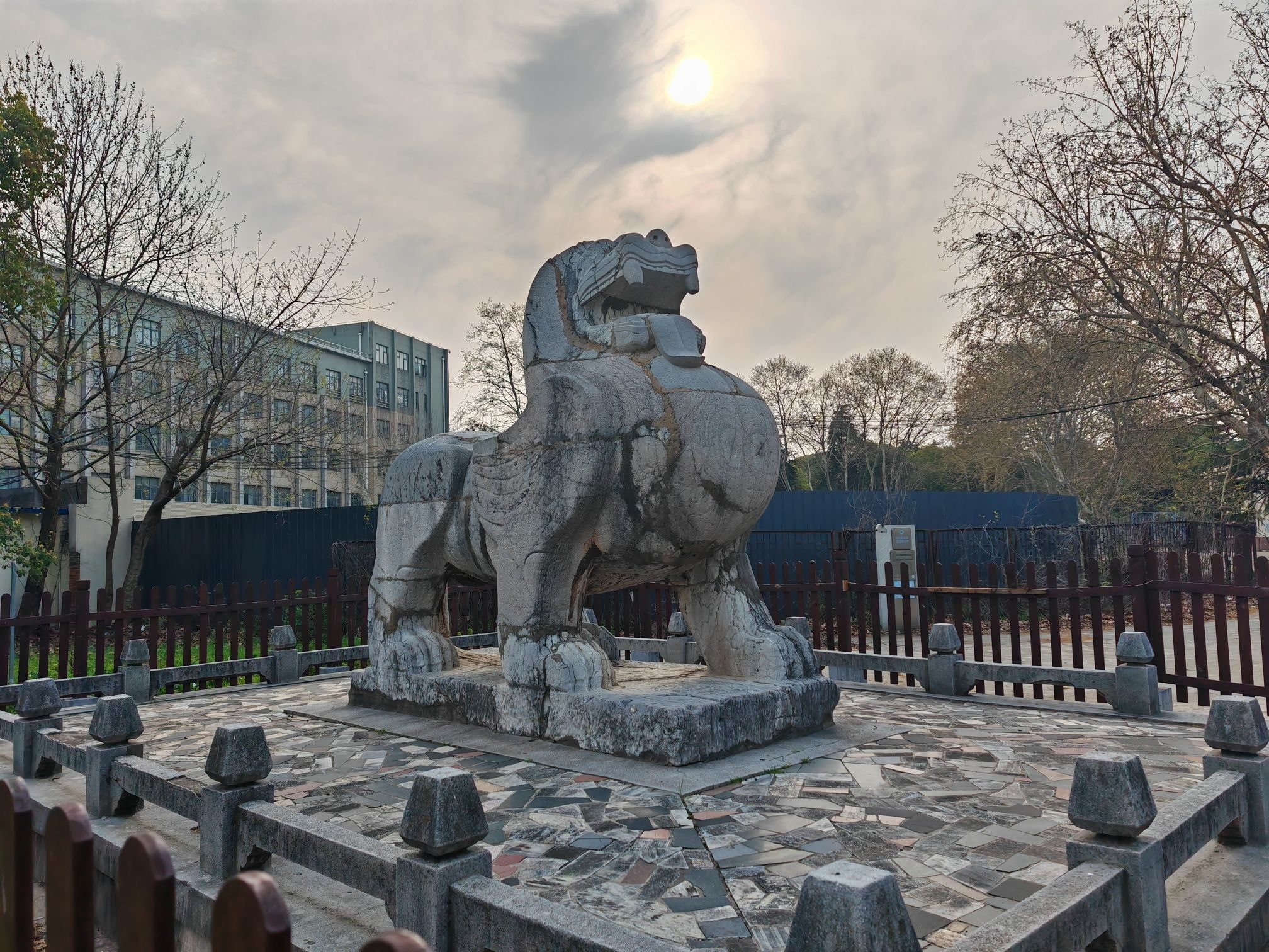 萧融墓神道石刻旅行图片 3