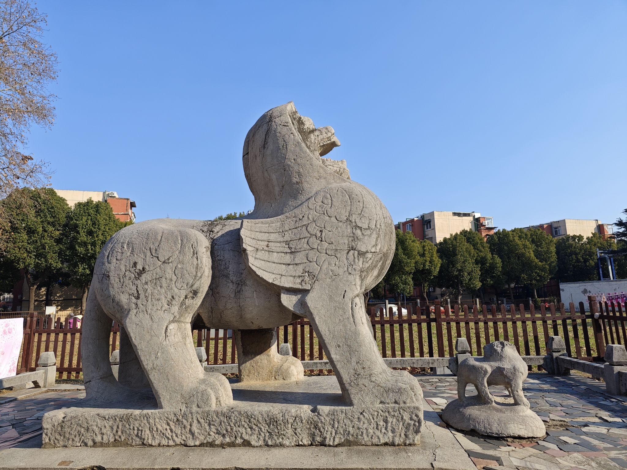 萧融墓神道石刻旅行图片 2