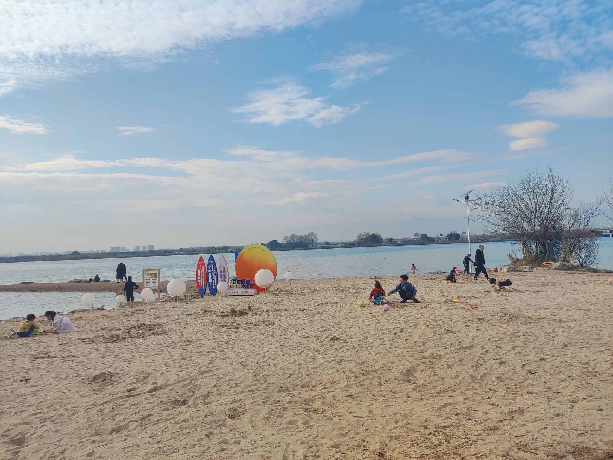衢江网红沙滩旅行图片 1