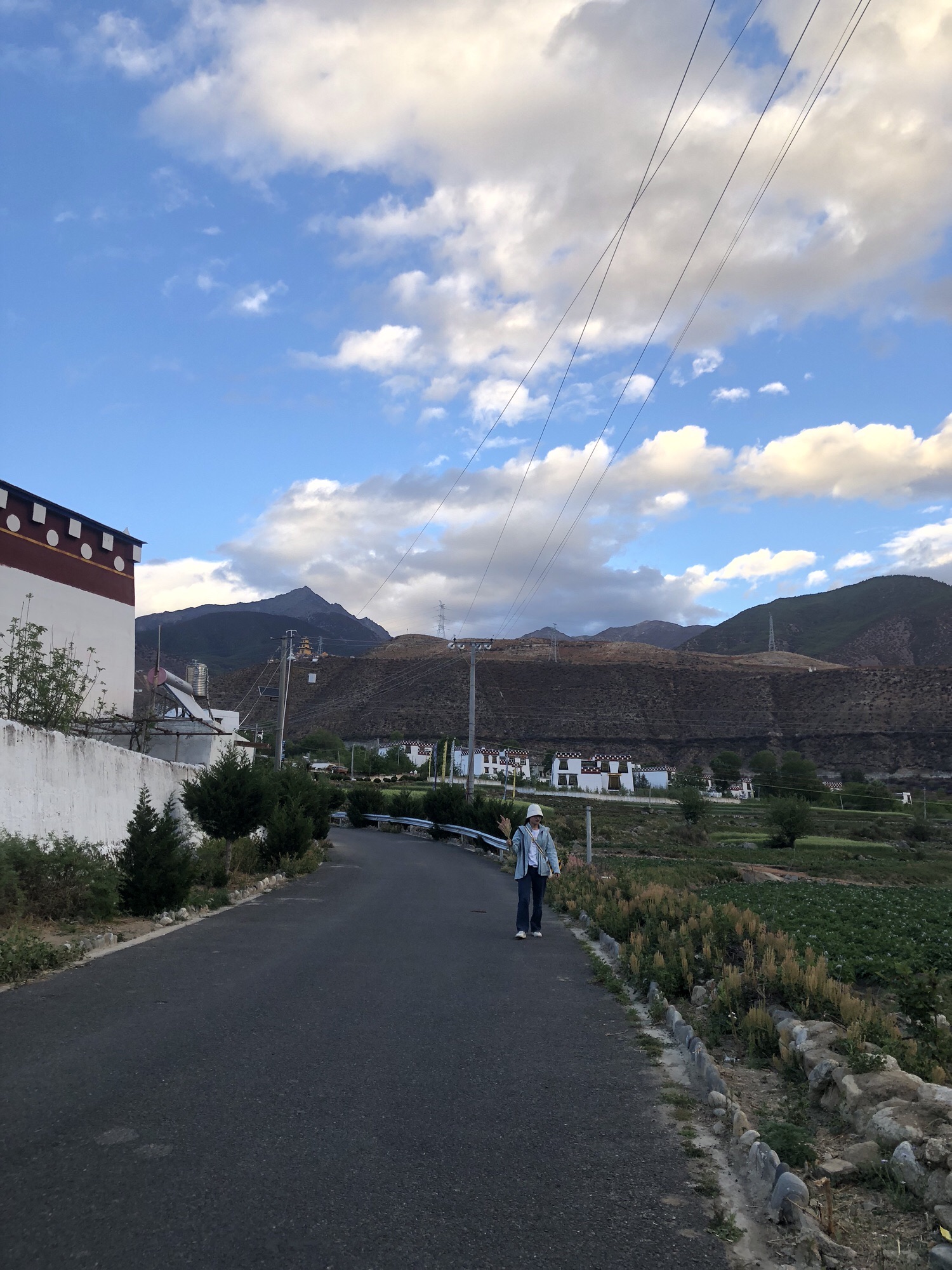 乡城县青德藏乡田园景区旅行图片 1