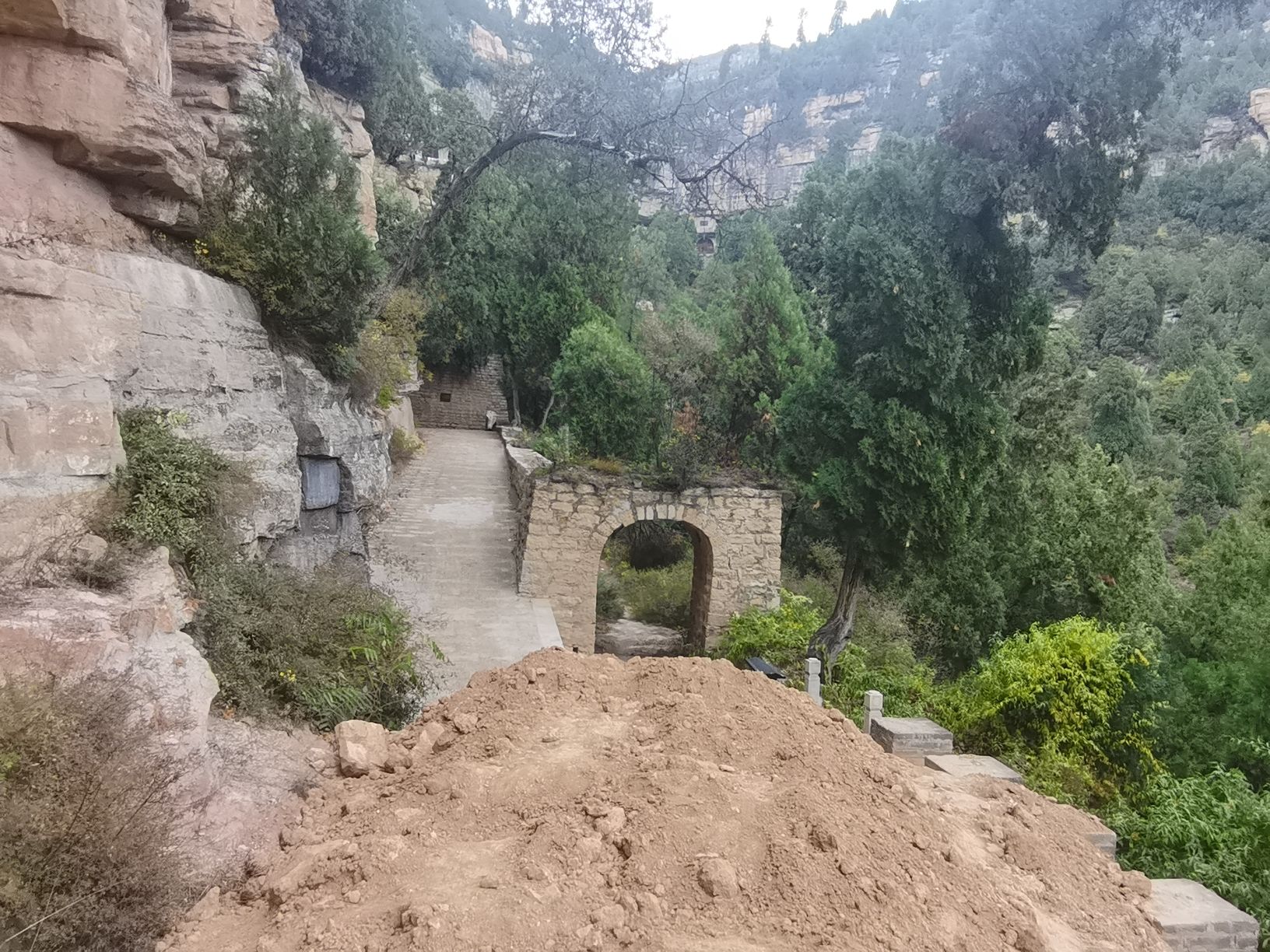 静室岩旅行图片 1