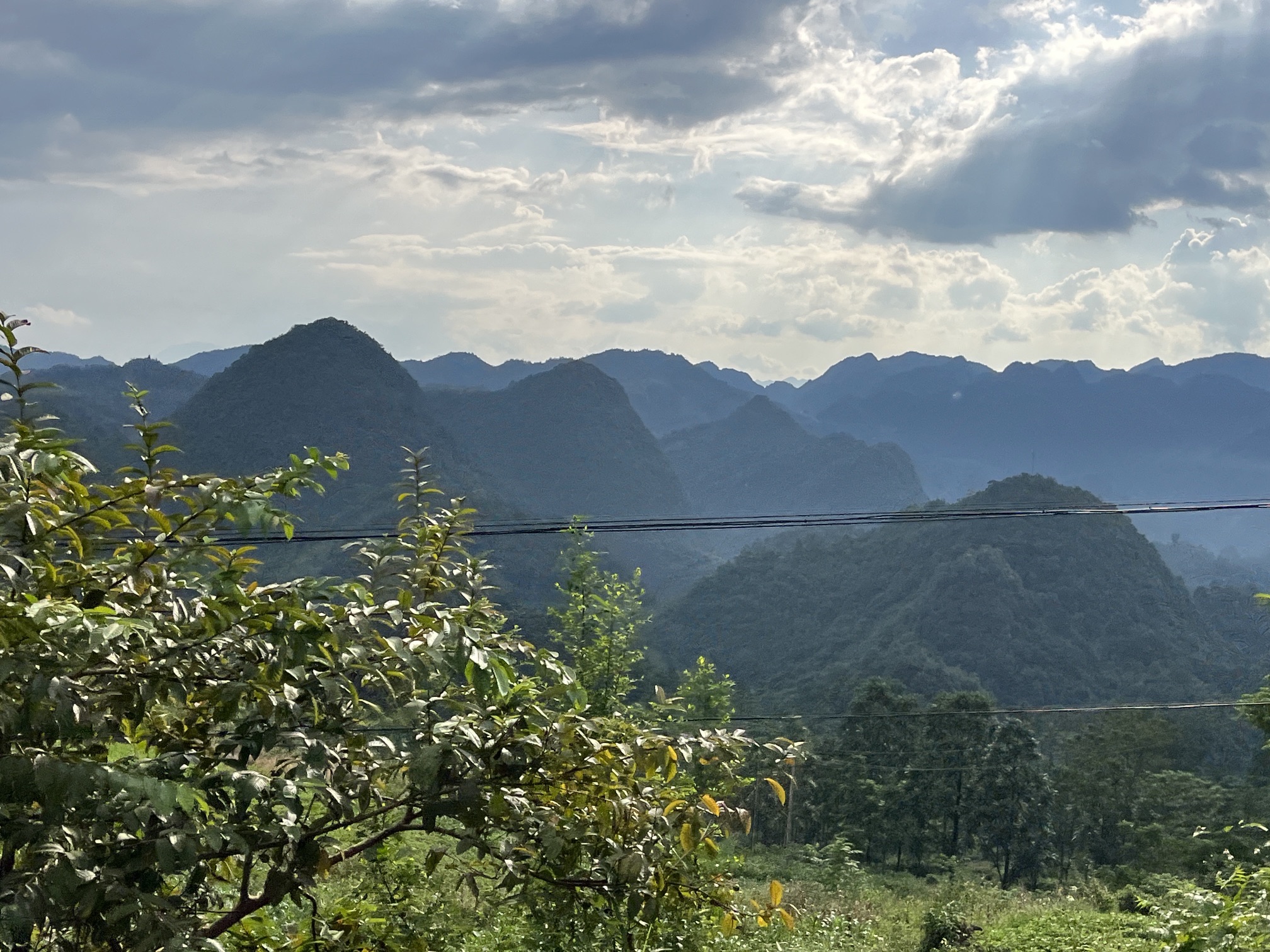 中国孟麻-越南北坡跨国旅游合作景区旅行图片 1