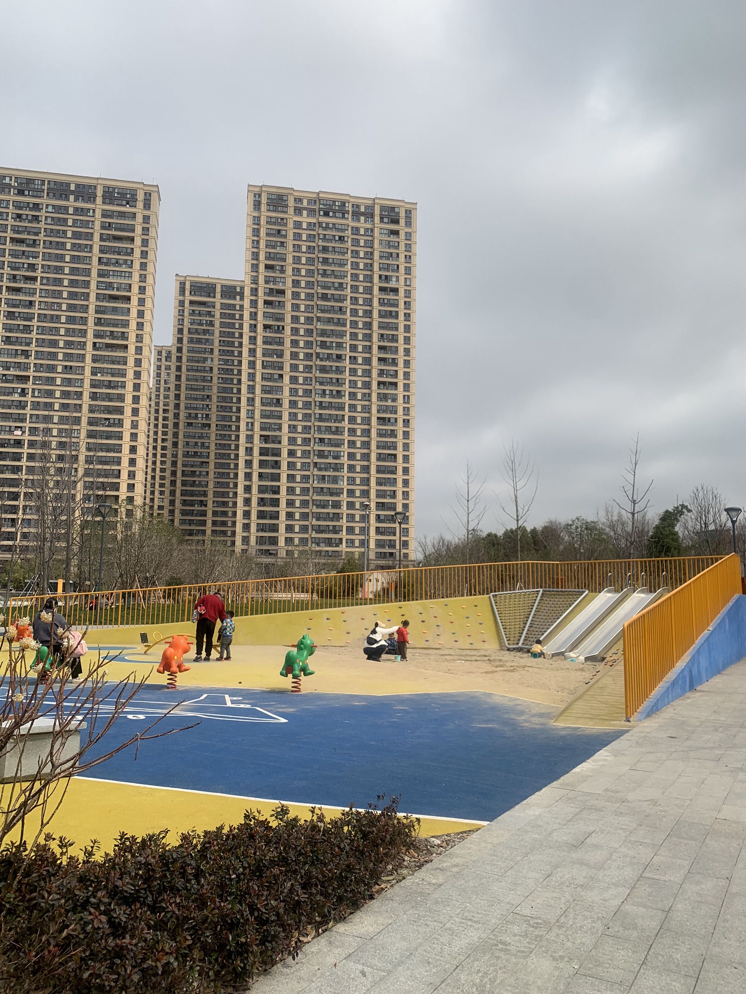 长江路人防公园旅行图片 1