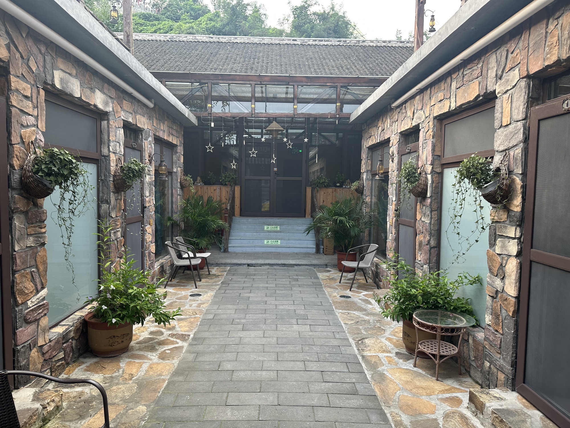 聚农庄农家院