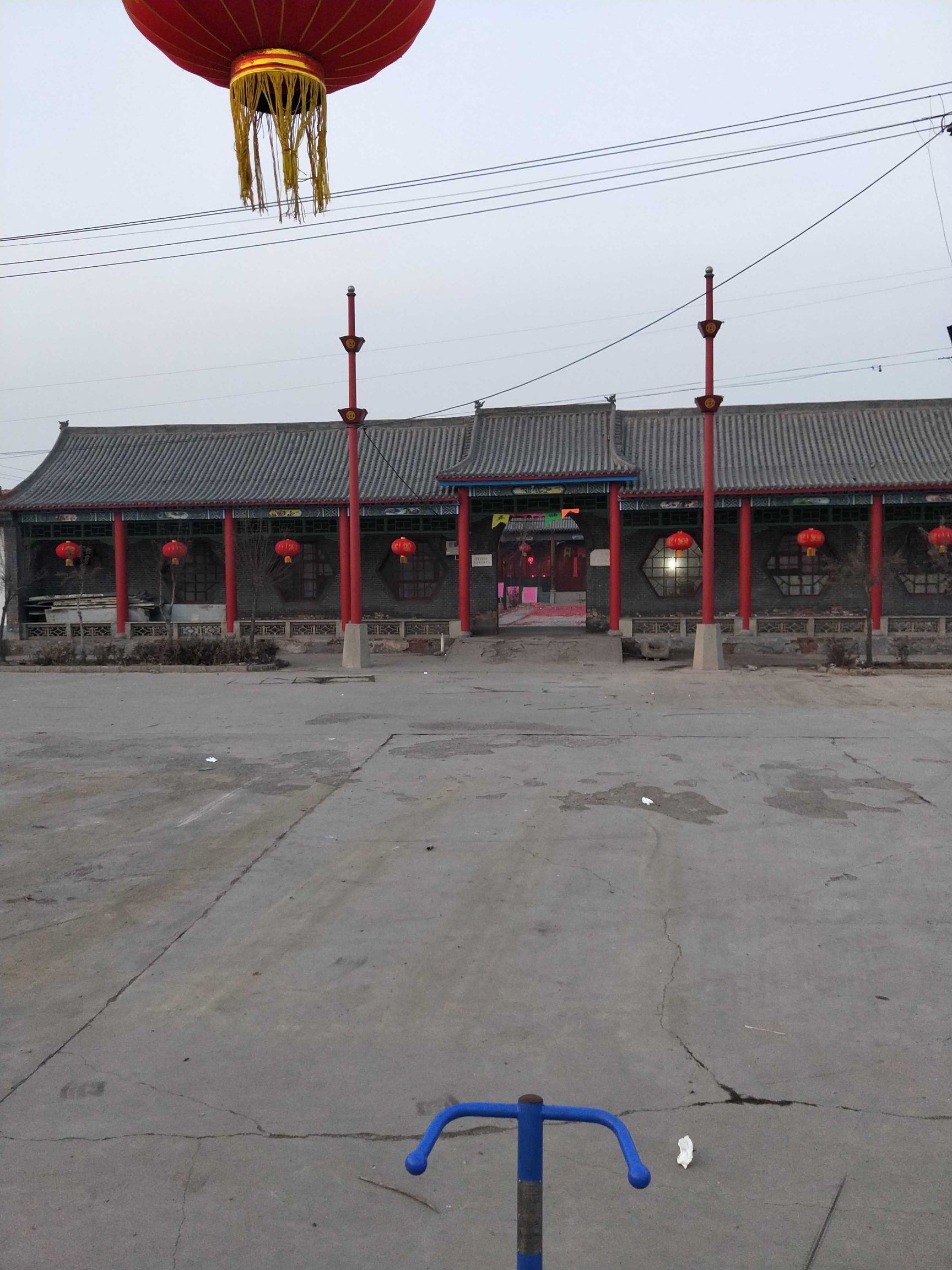 长头村亚圣广场旅行图片 1