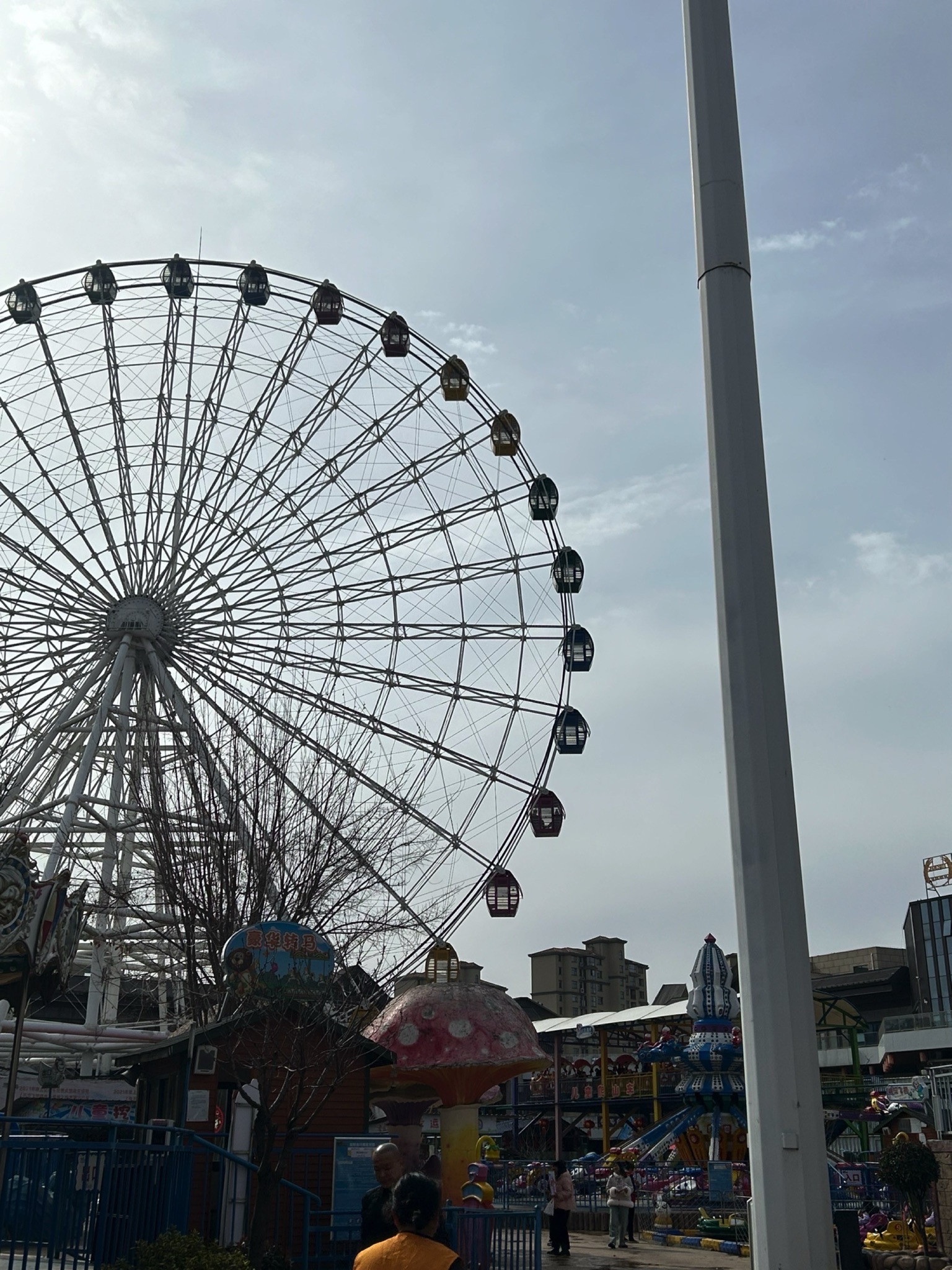 上亿欢乐世界旅行图片 1