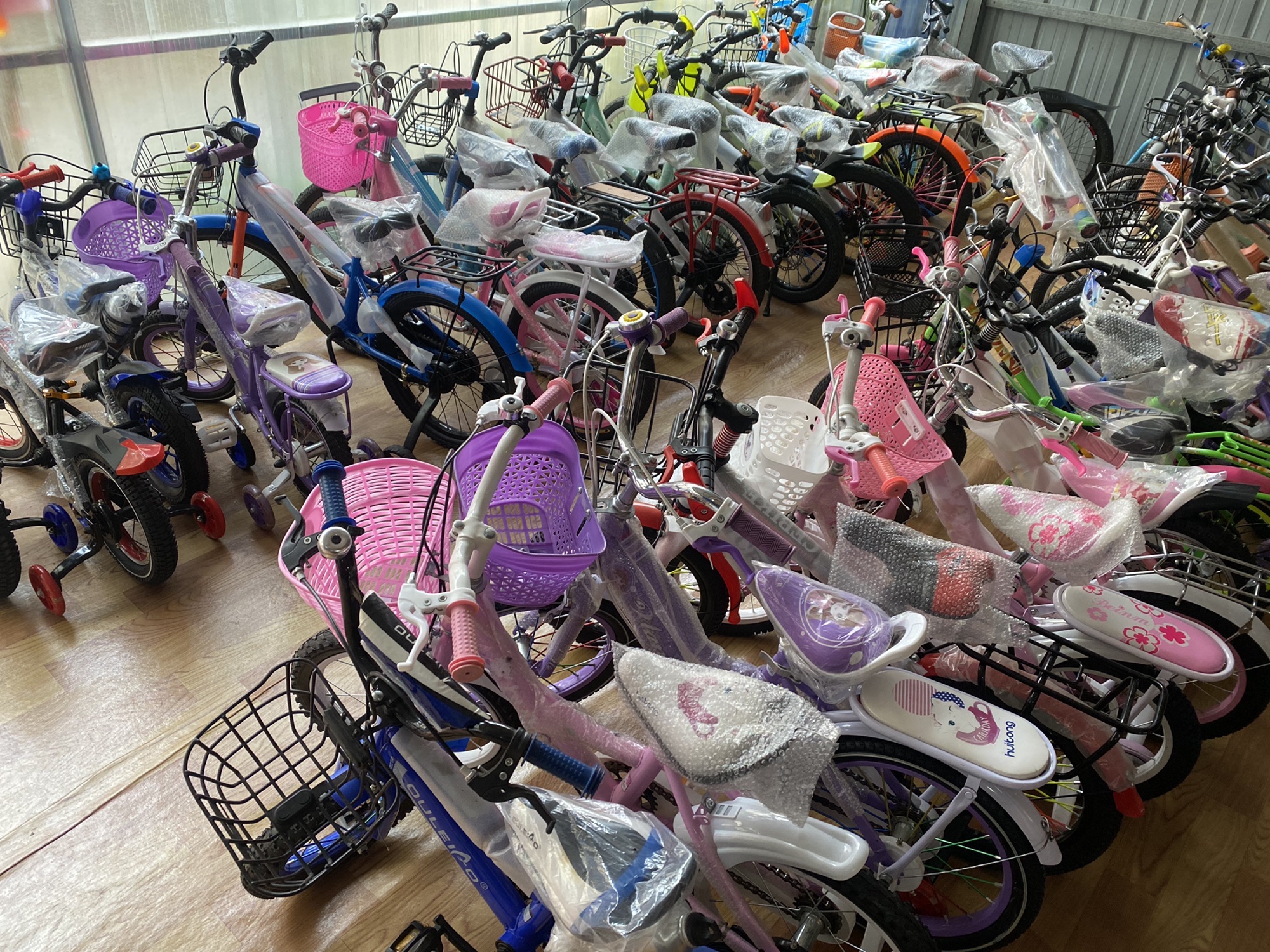 邓州市童车玩具批发
